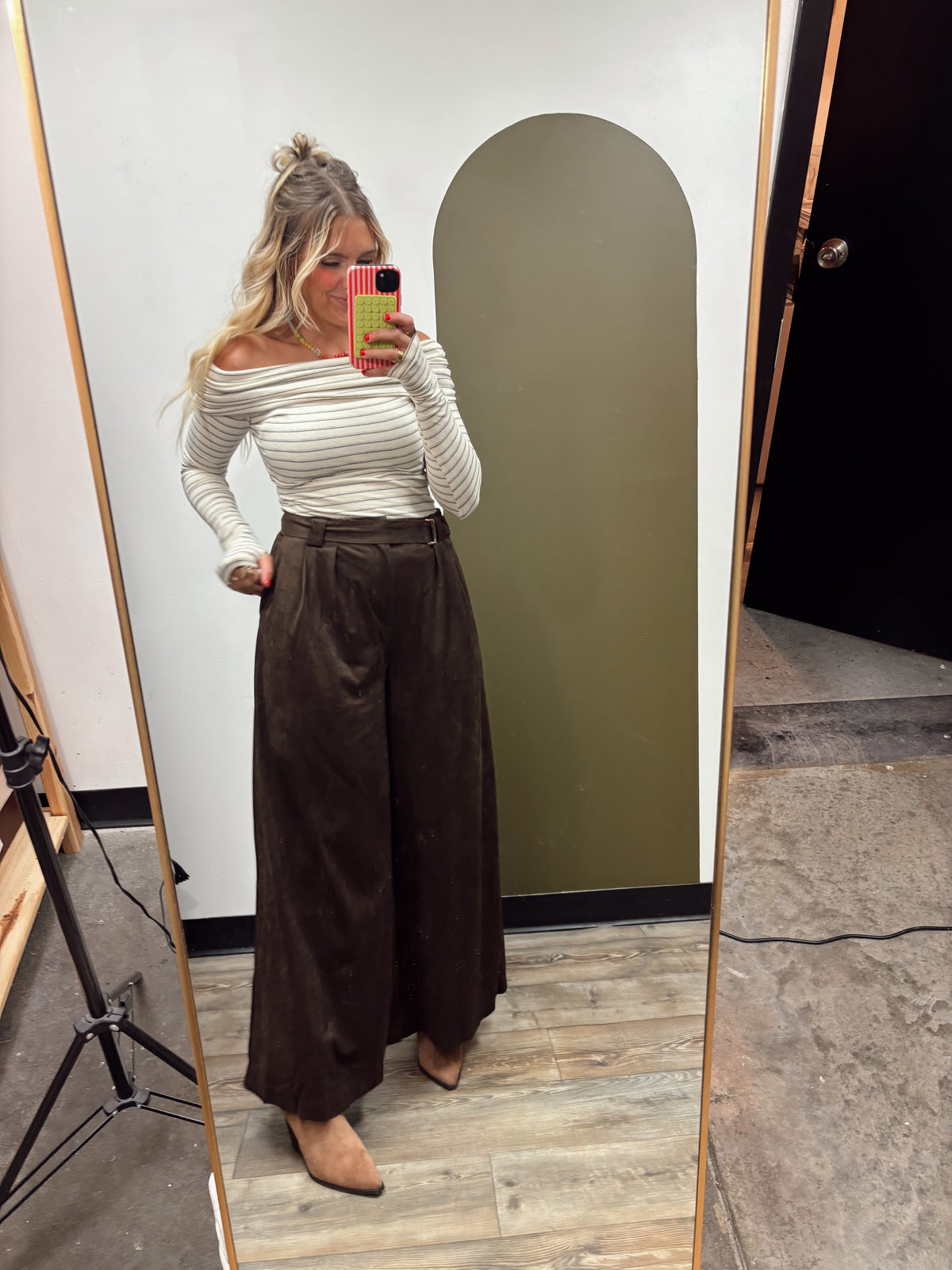 So Chic Wide Leg Pant (Chocolate)