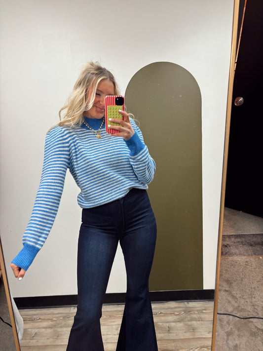 Melody Stripe Shoulder Sweater (Blue)