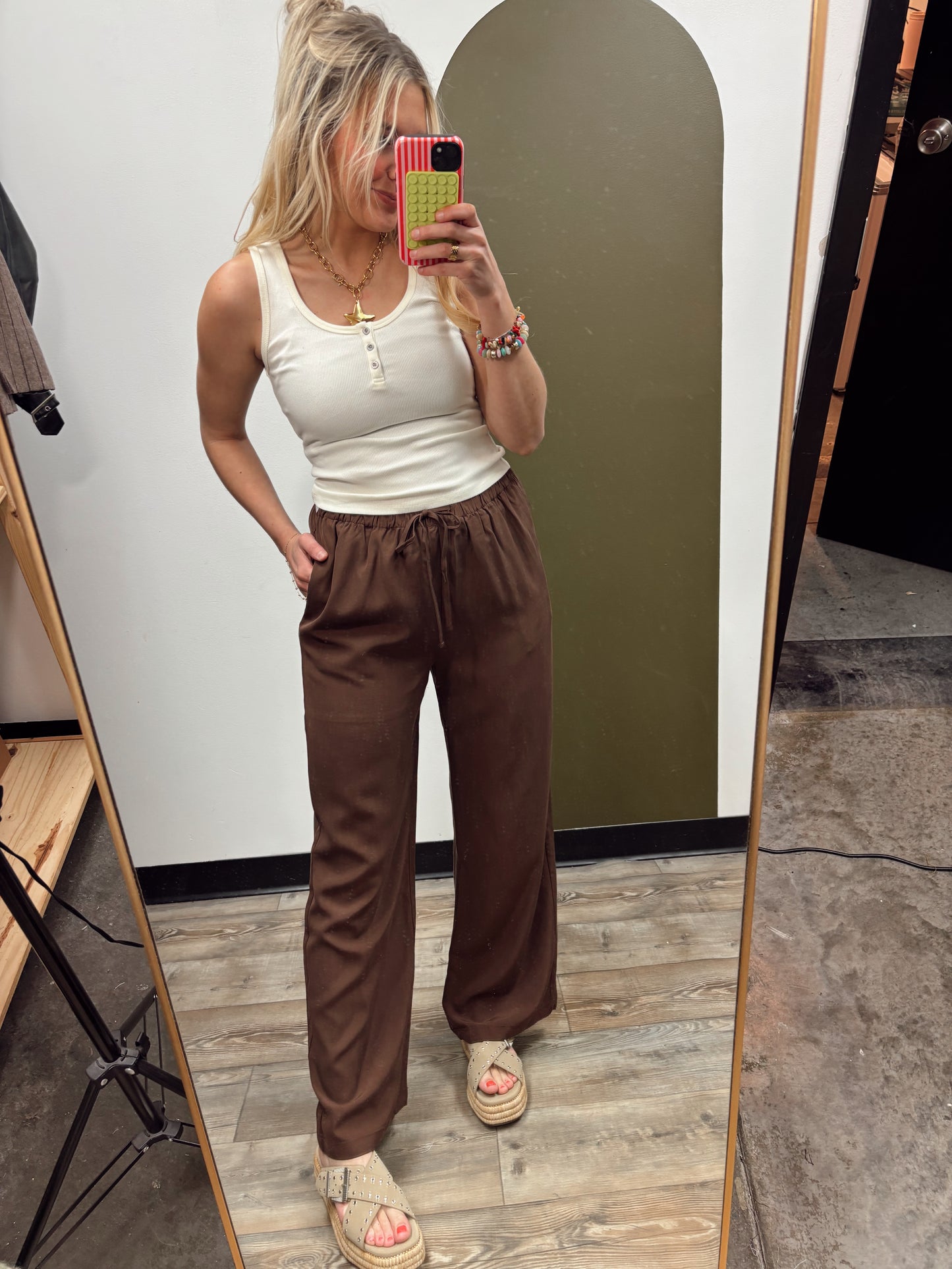 Autumn Drawstring Pant (Brown)