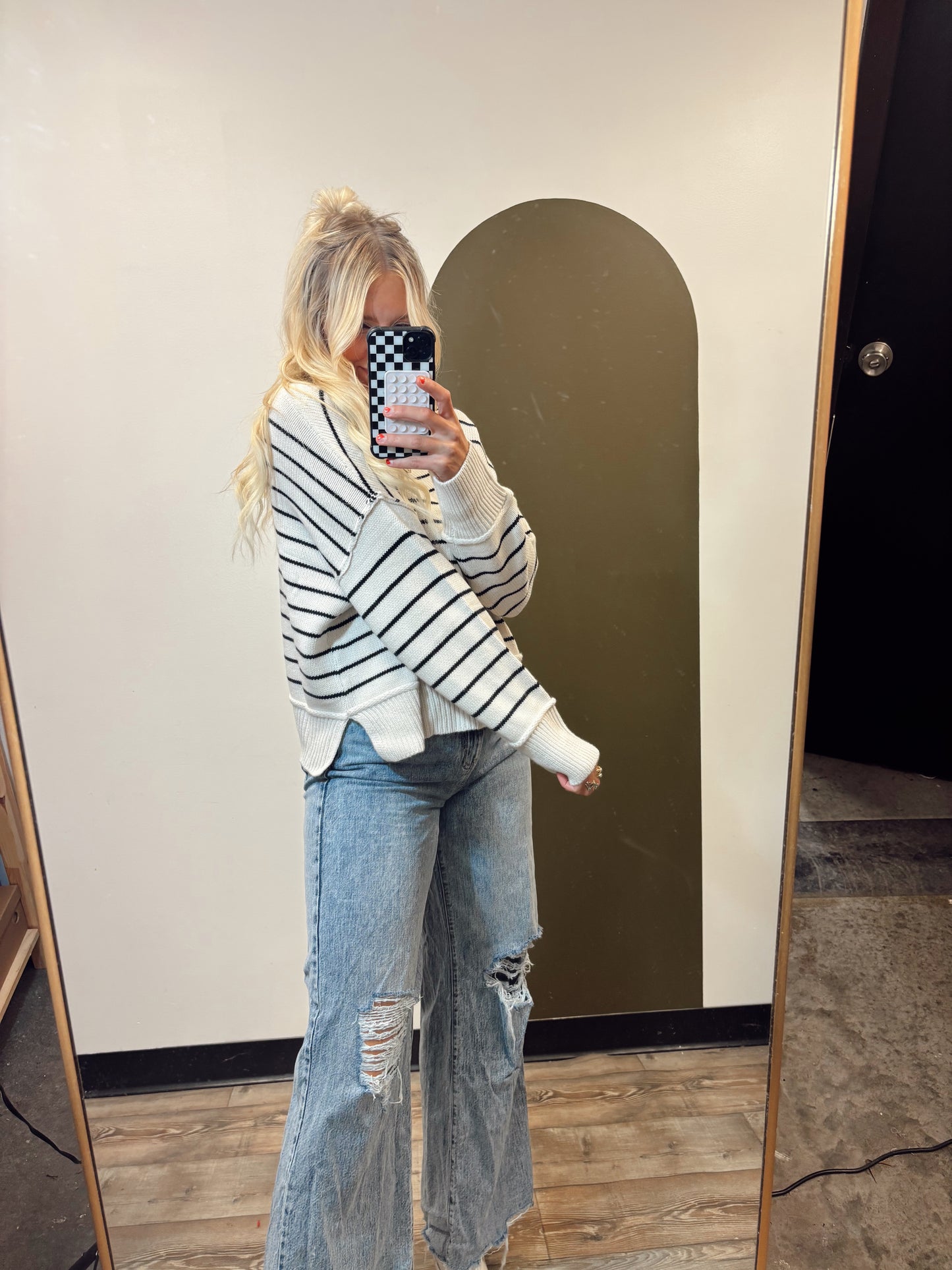 Splitting Image Pullover Sweater (Cream)