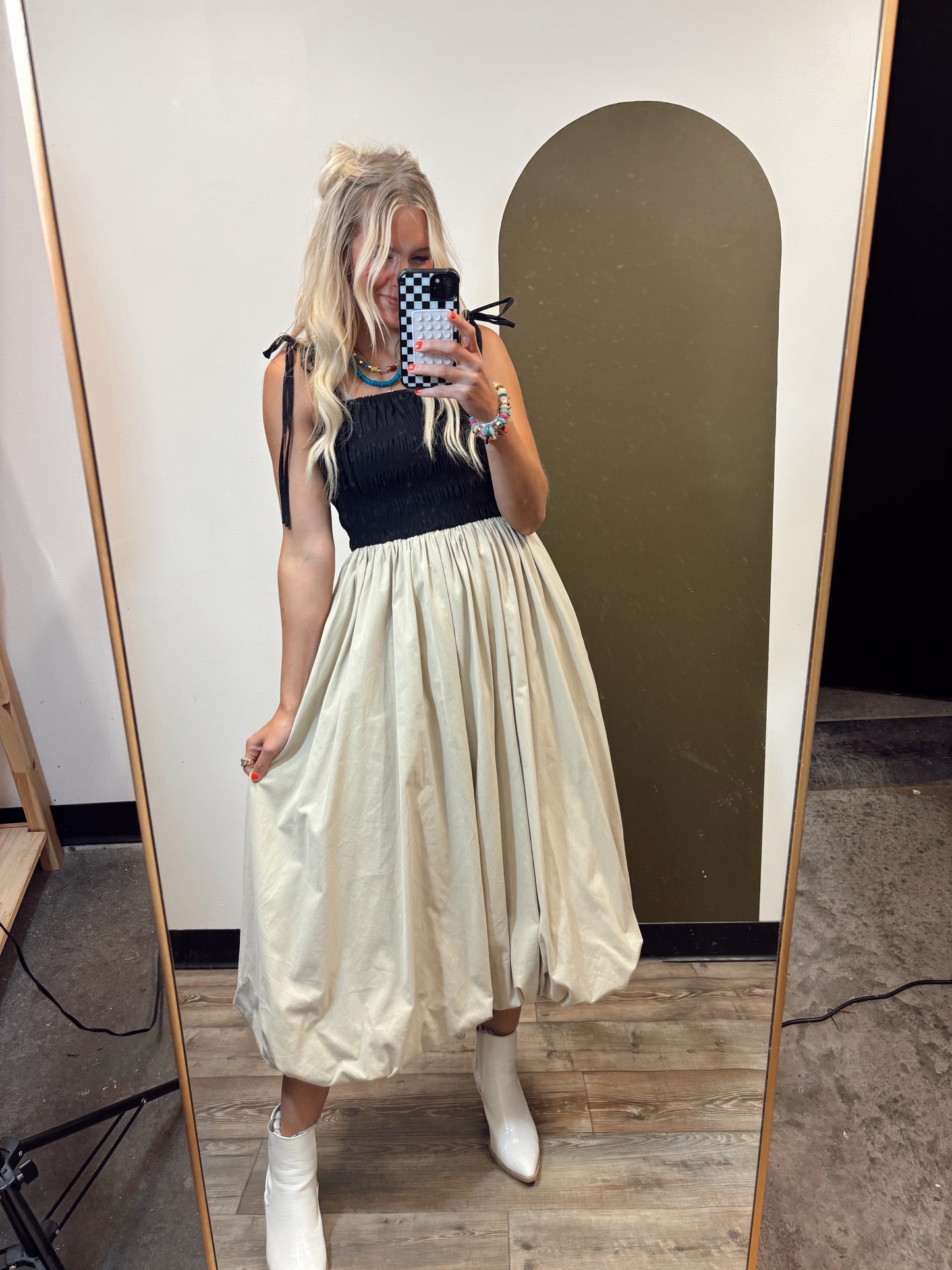 Remi Bubble Midi Dress