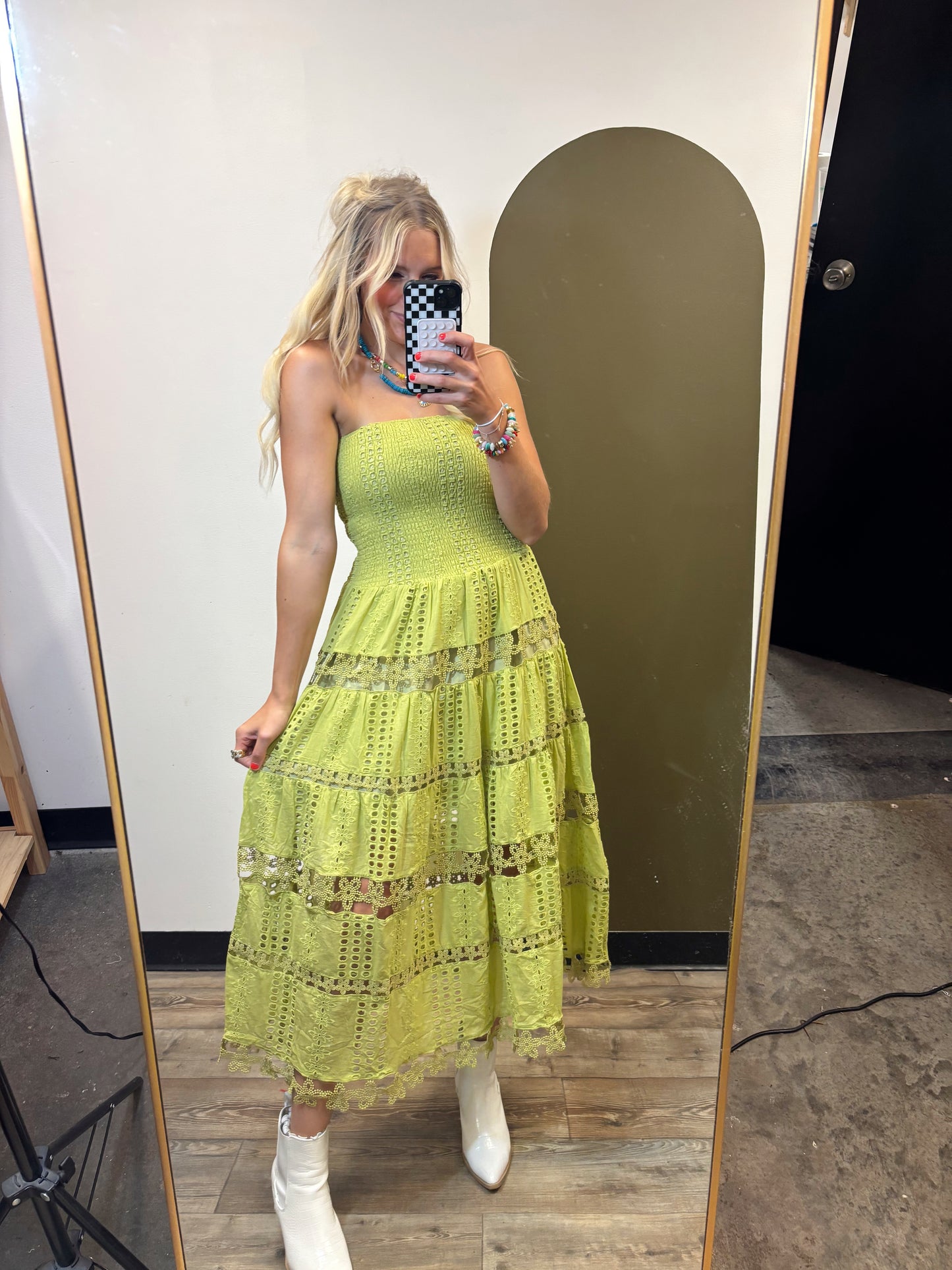 Vineyard Eyelet Lace Dress (Grass)