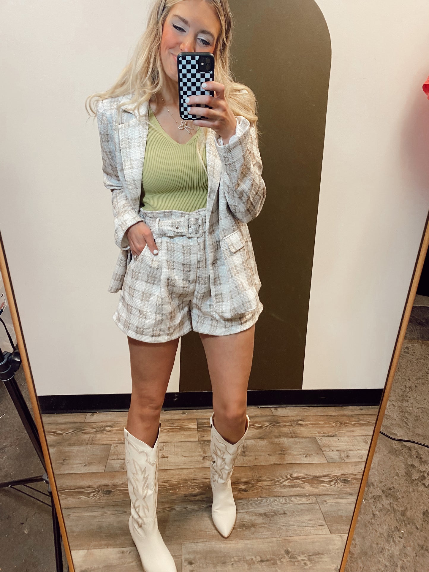 Deanne Plaid Short