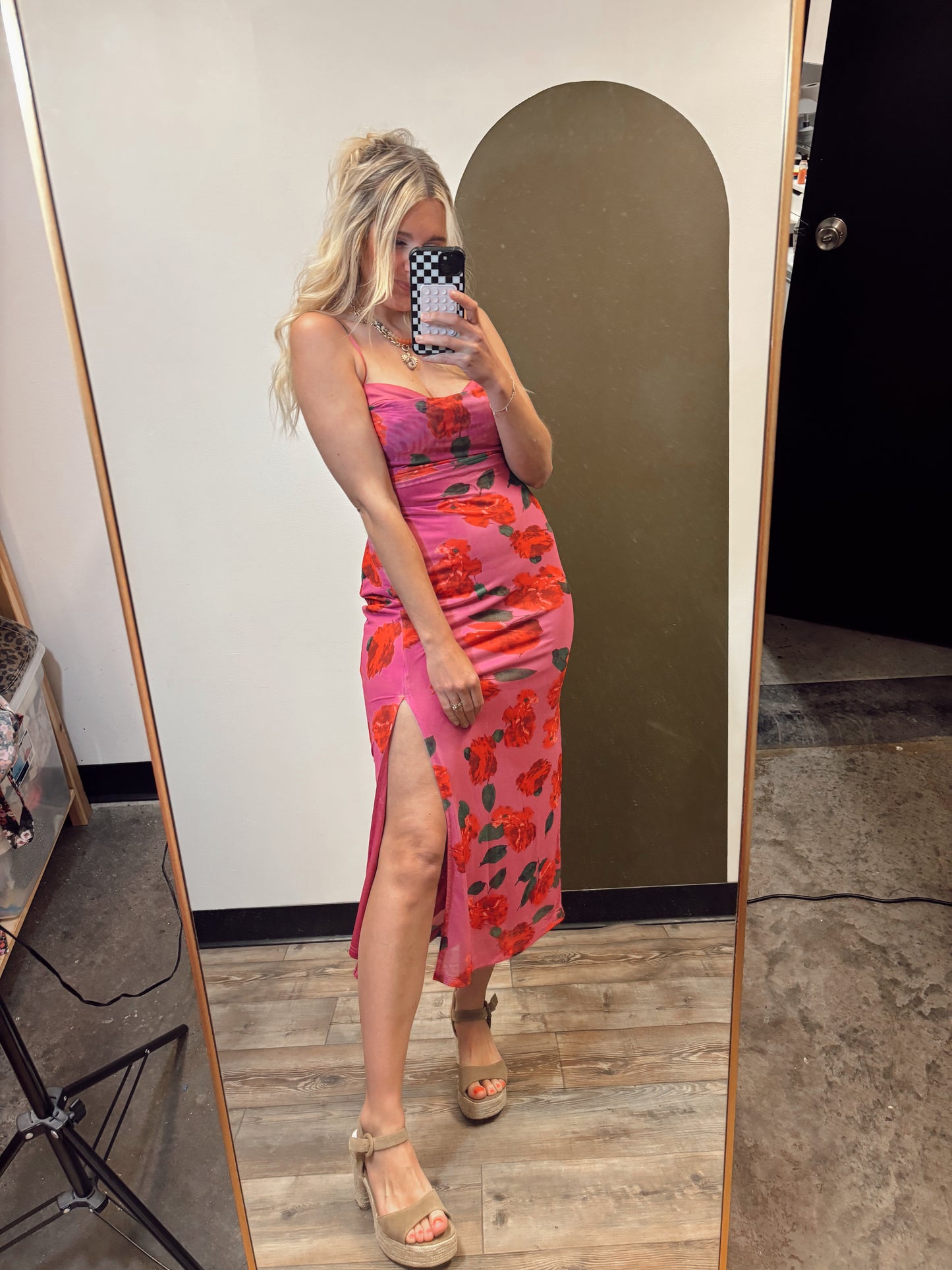 Sweet Rose Midi Dress