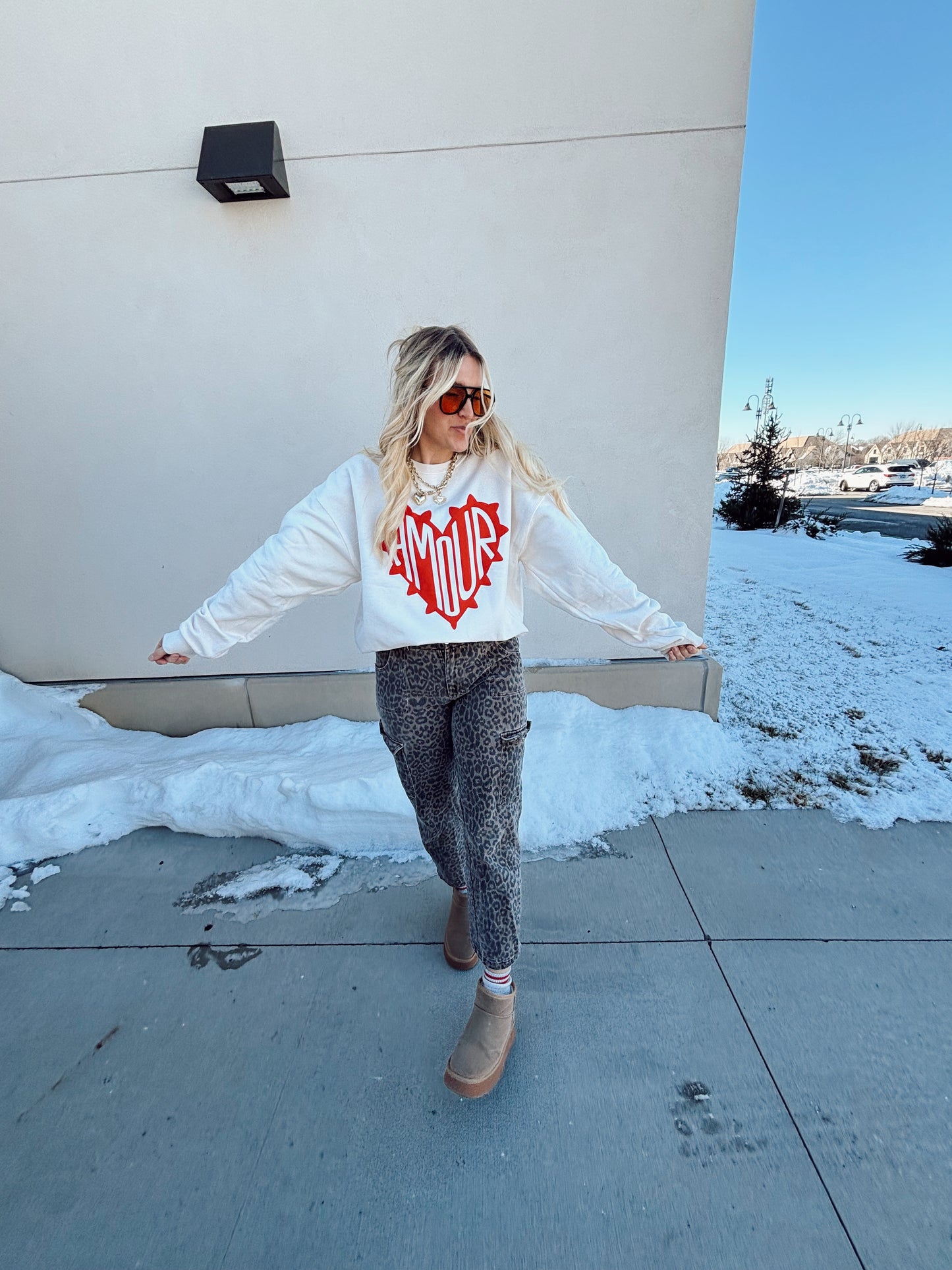 Amour Heart Sweatshirt