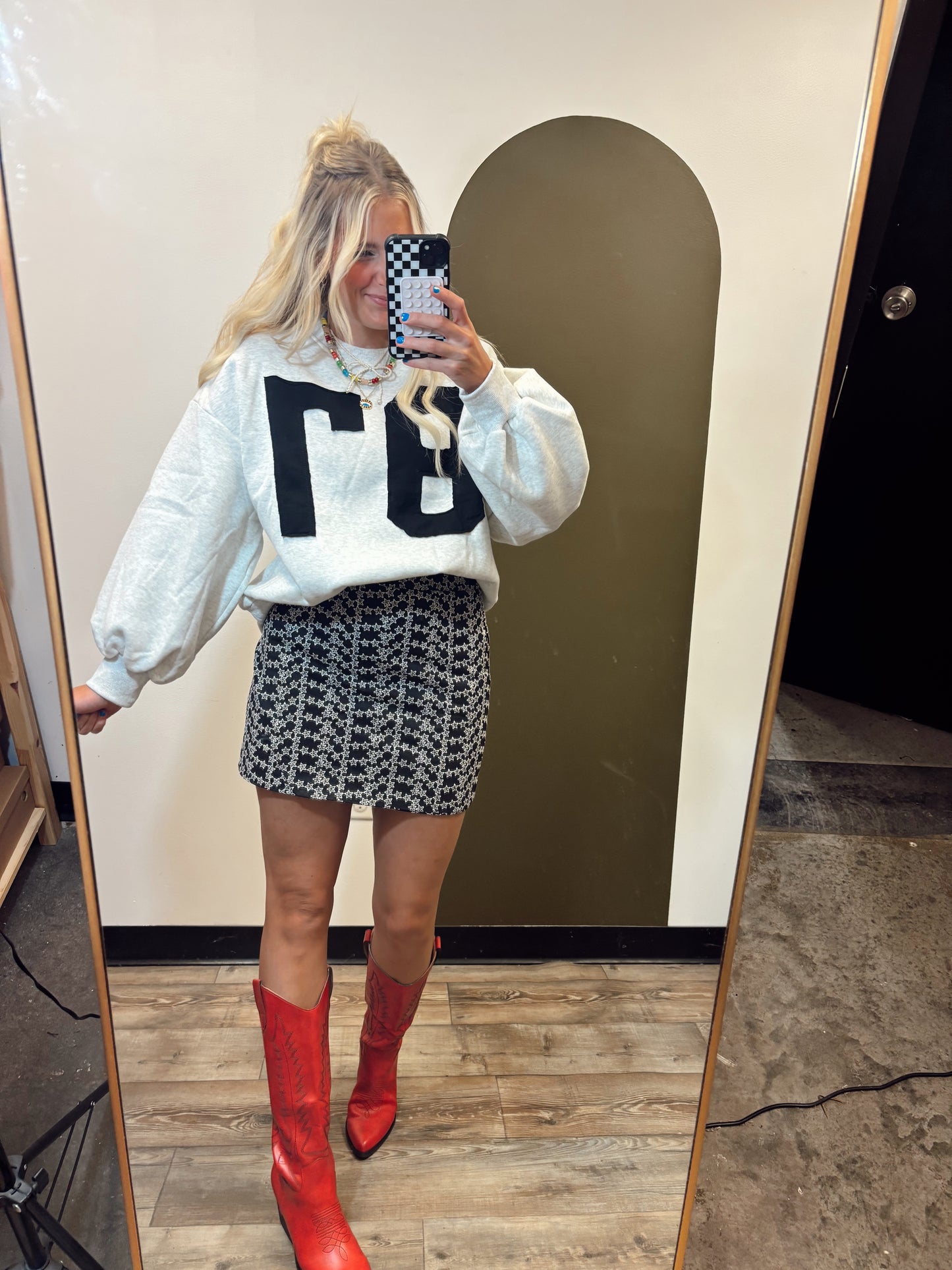 87 Sweatshirt