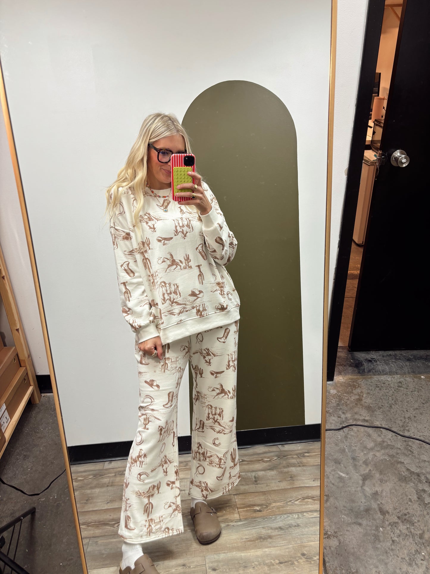Western Coded Comfy Set