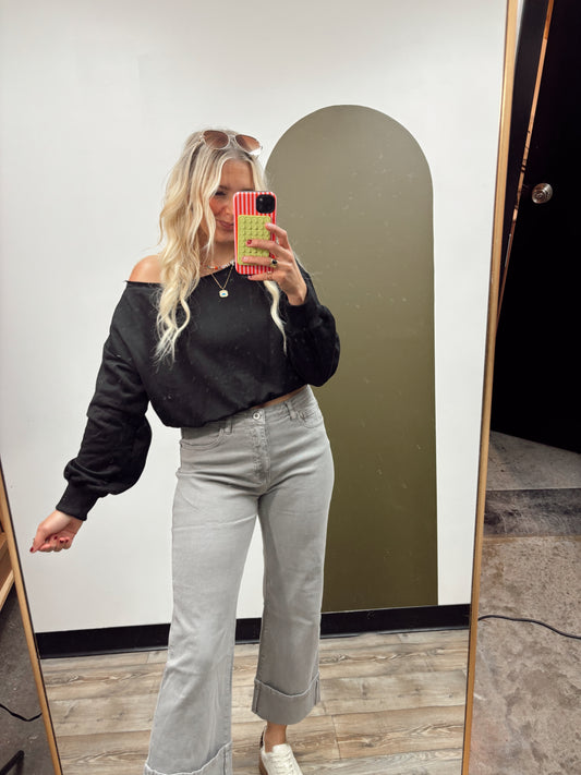Alina Off Shoulder Sweatshirt (Black)