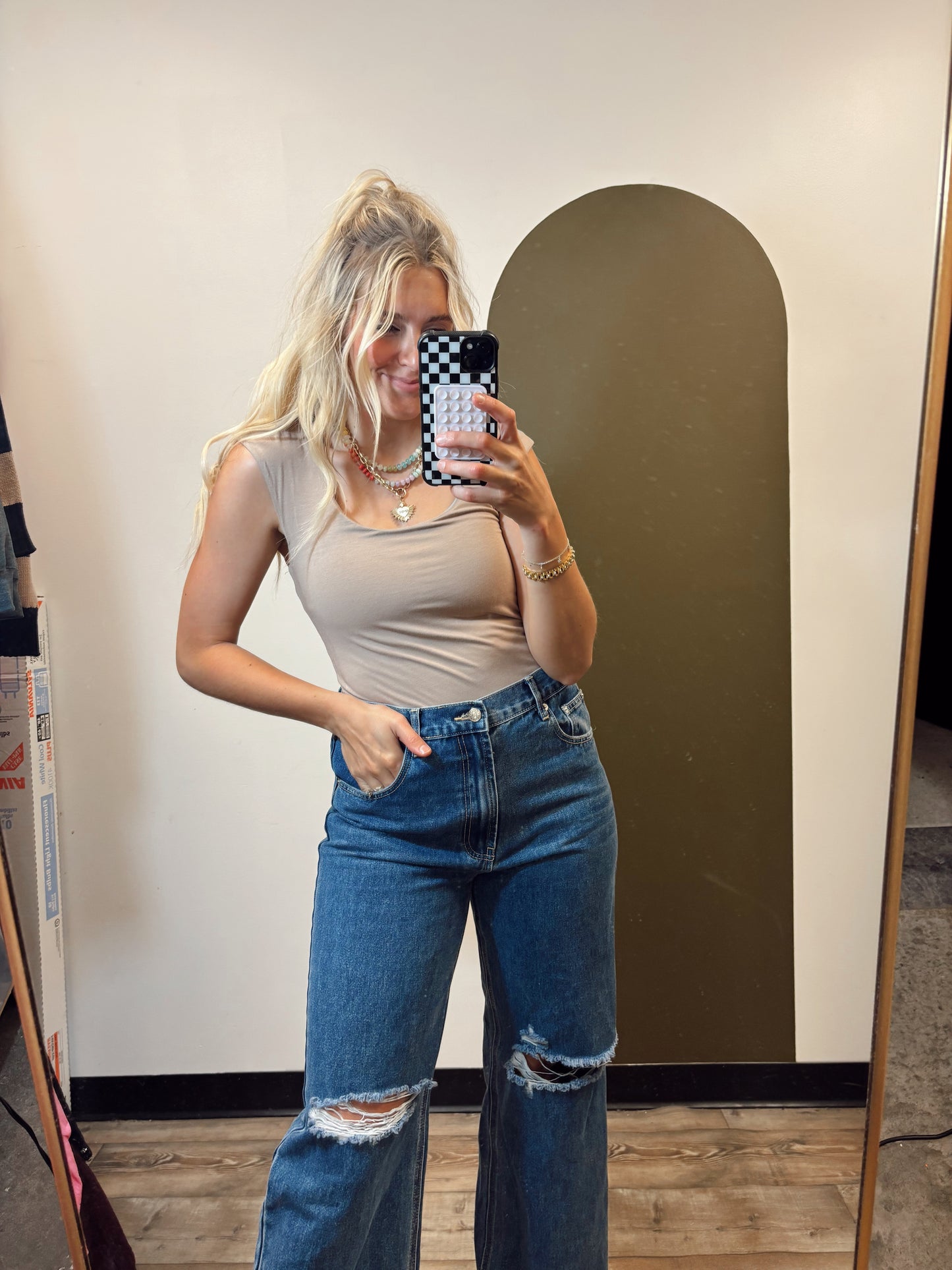 Khloe Scoop Top (Khaki)