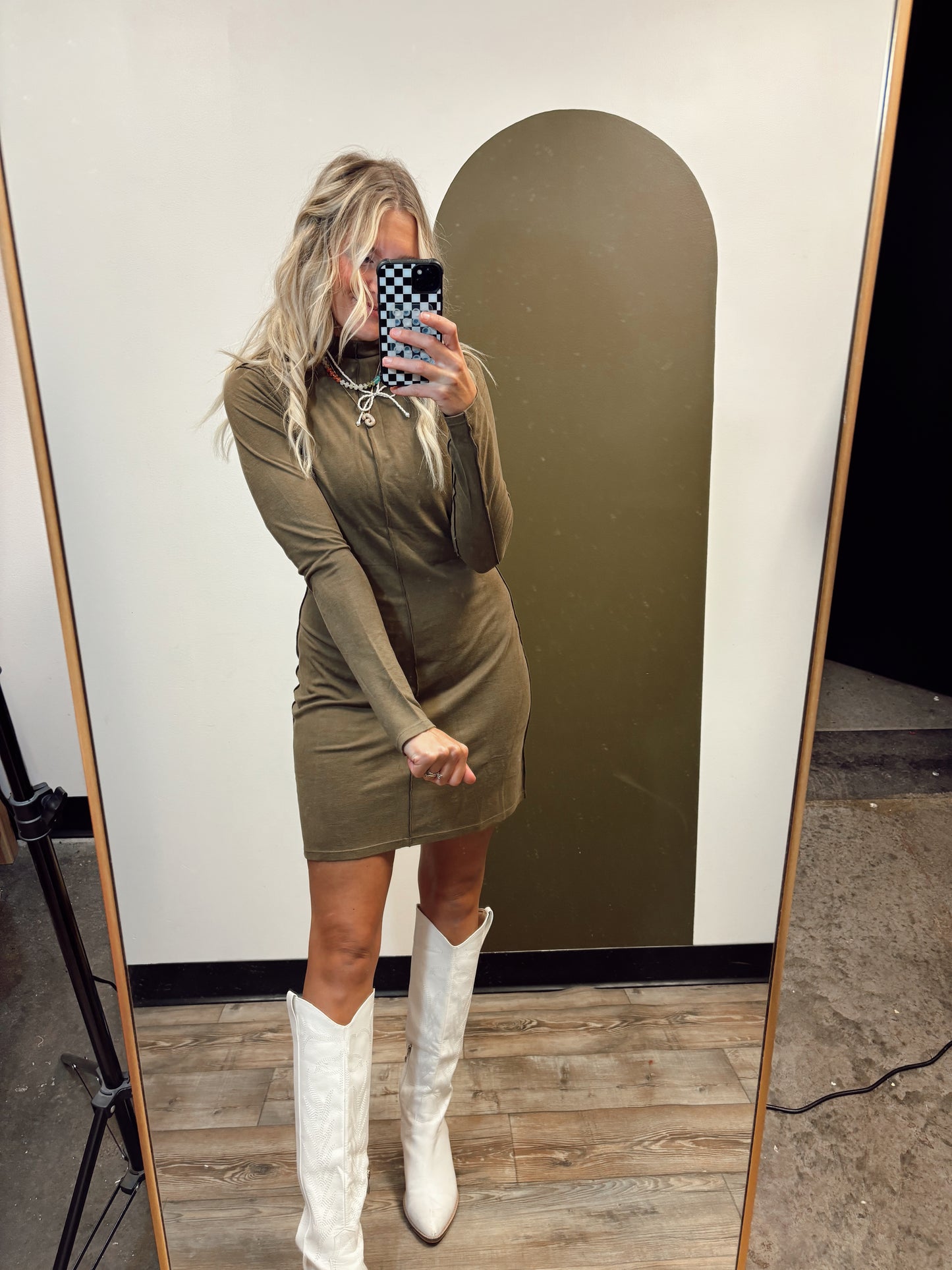 Marisol Long Sleeve Dress (Oregano)