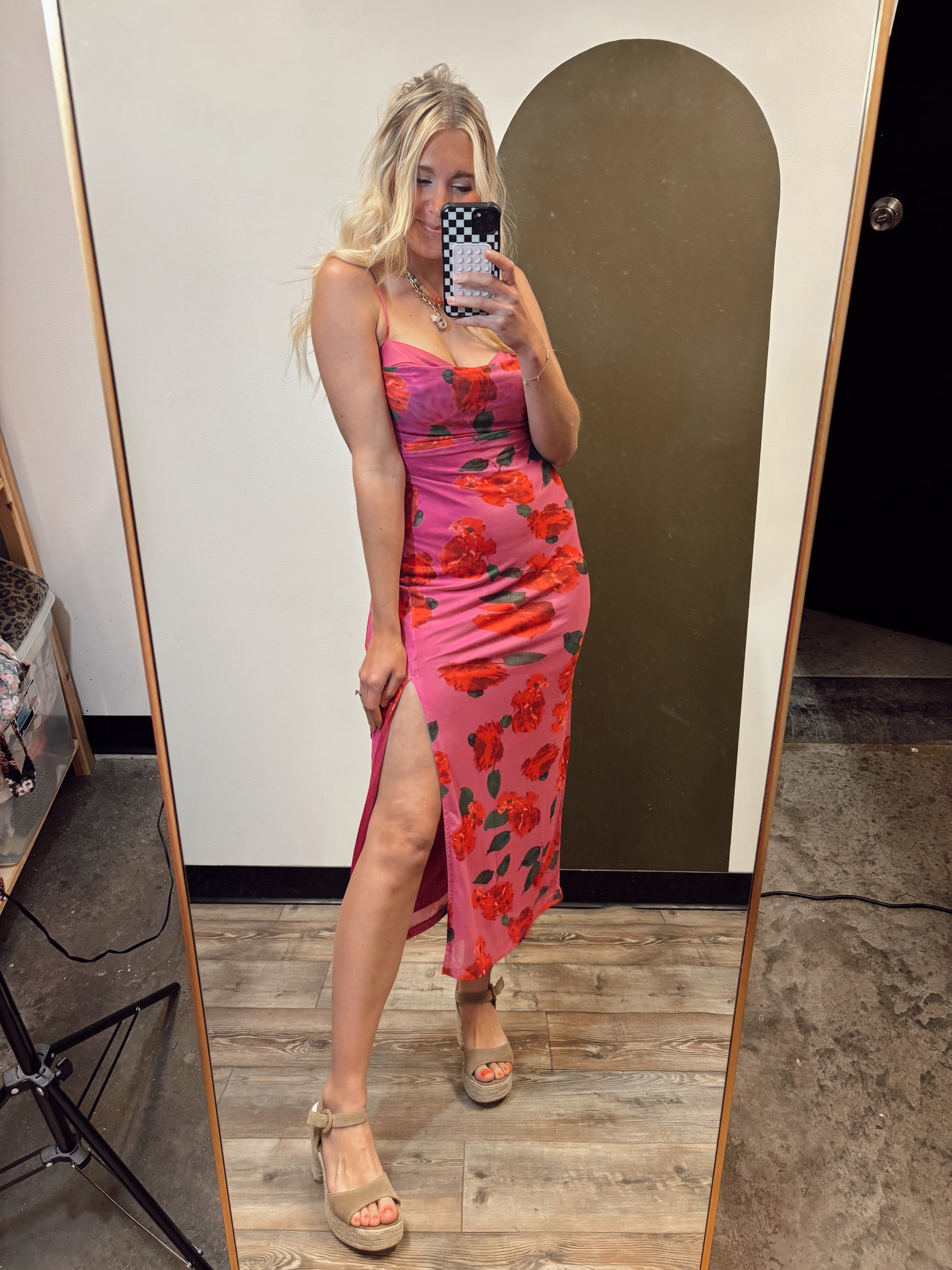 Sweet Rose Midi Dress