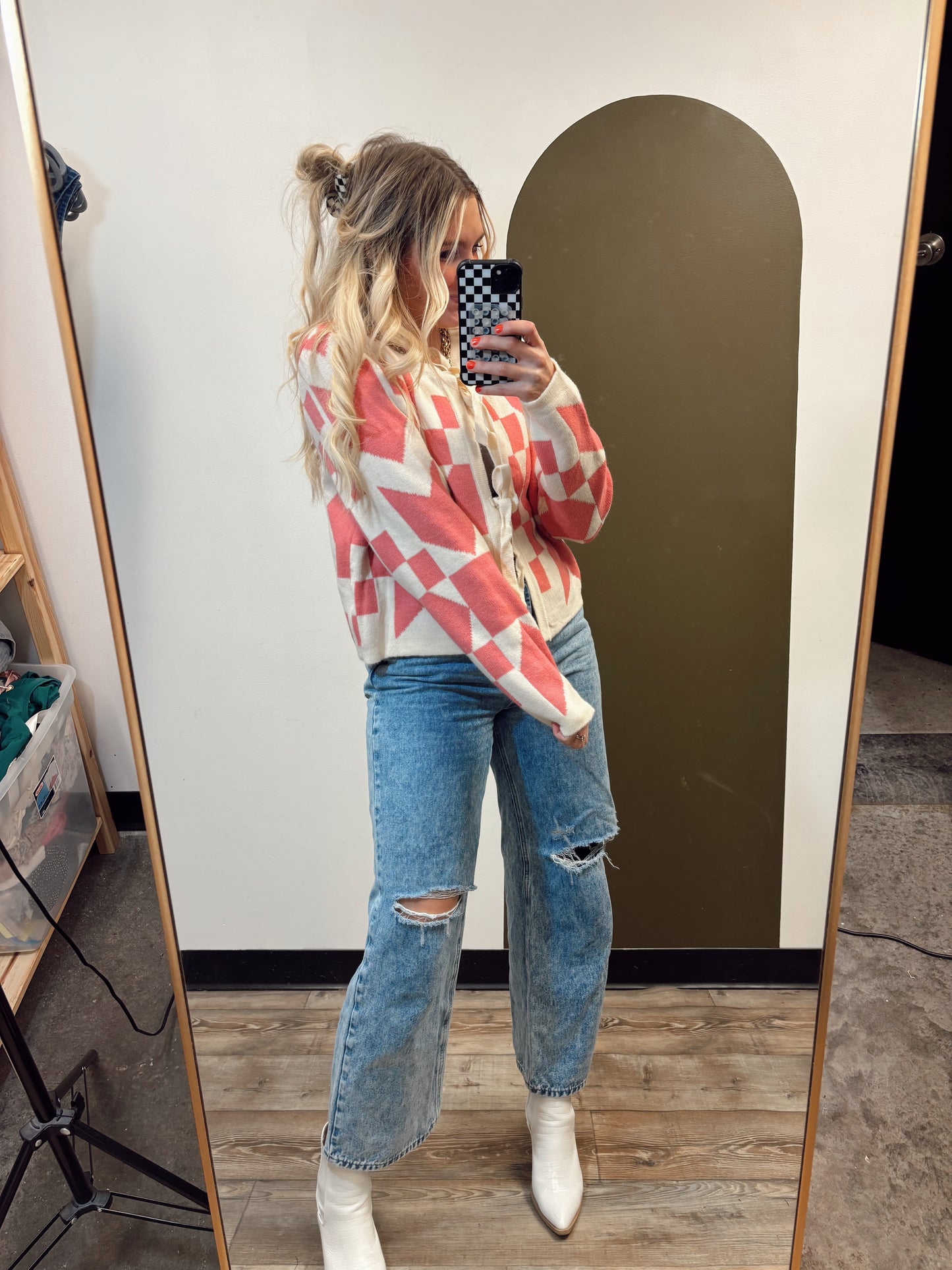 Shape Of You Cardigan (Pink)