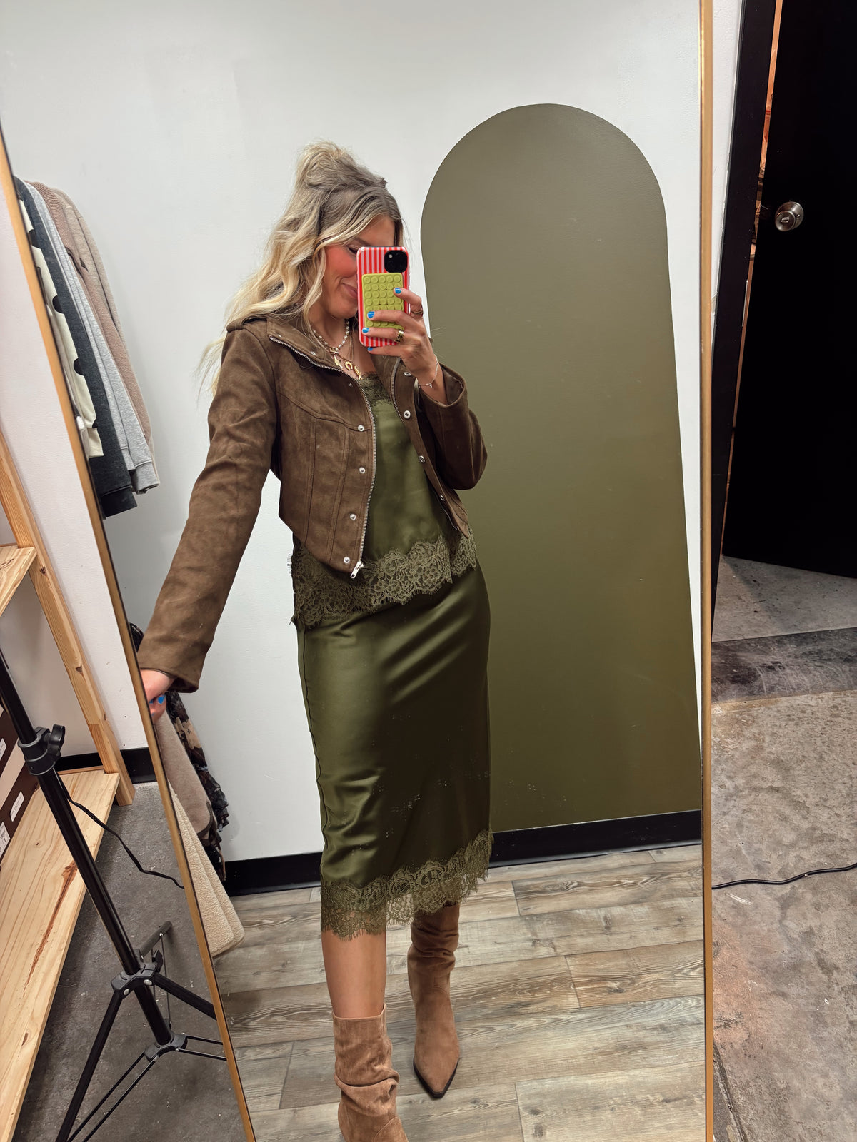 Road Warrior Suede Jacket (Brown)
