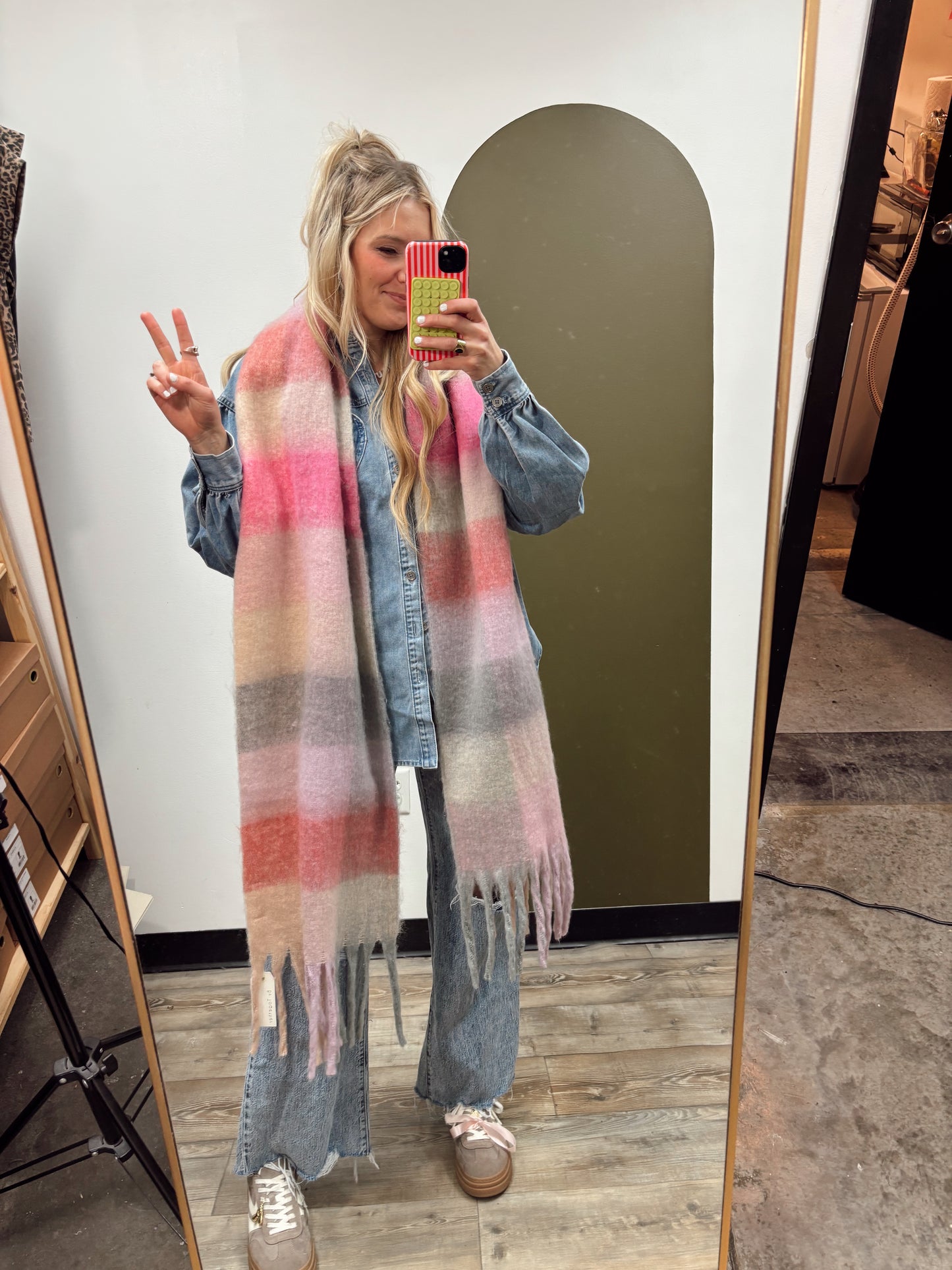 Beaufort Gingham Scarf (Pink)