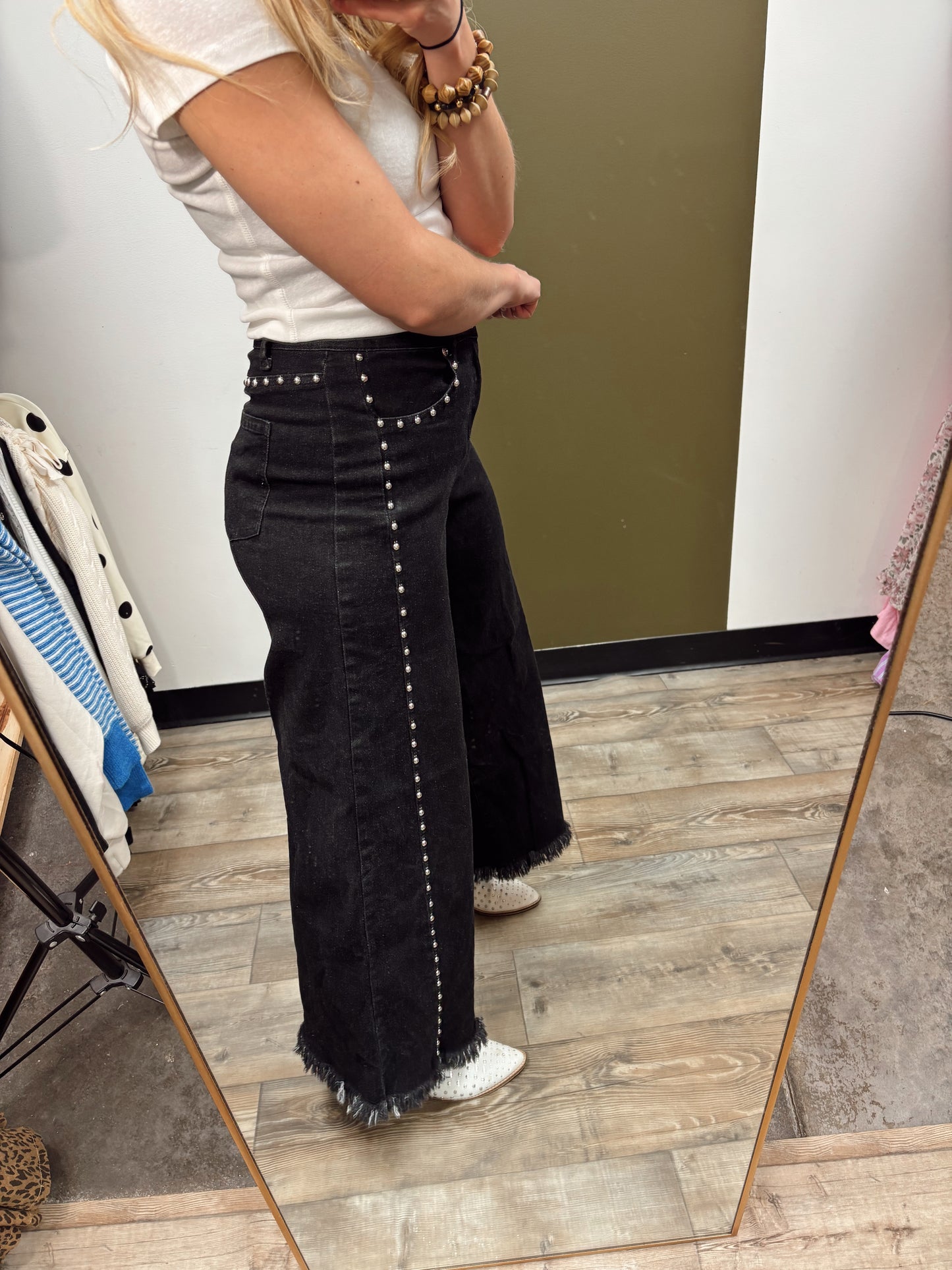 Camila Stud Jean (Black)