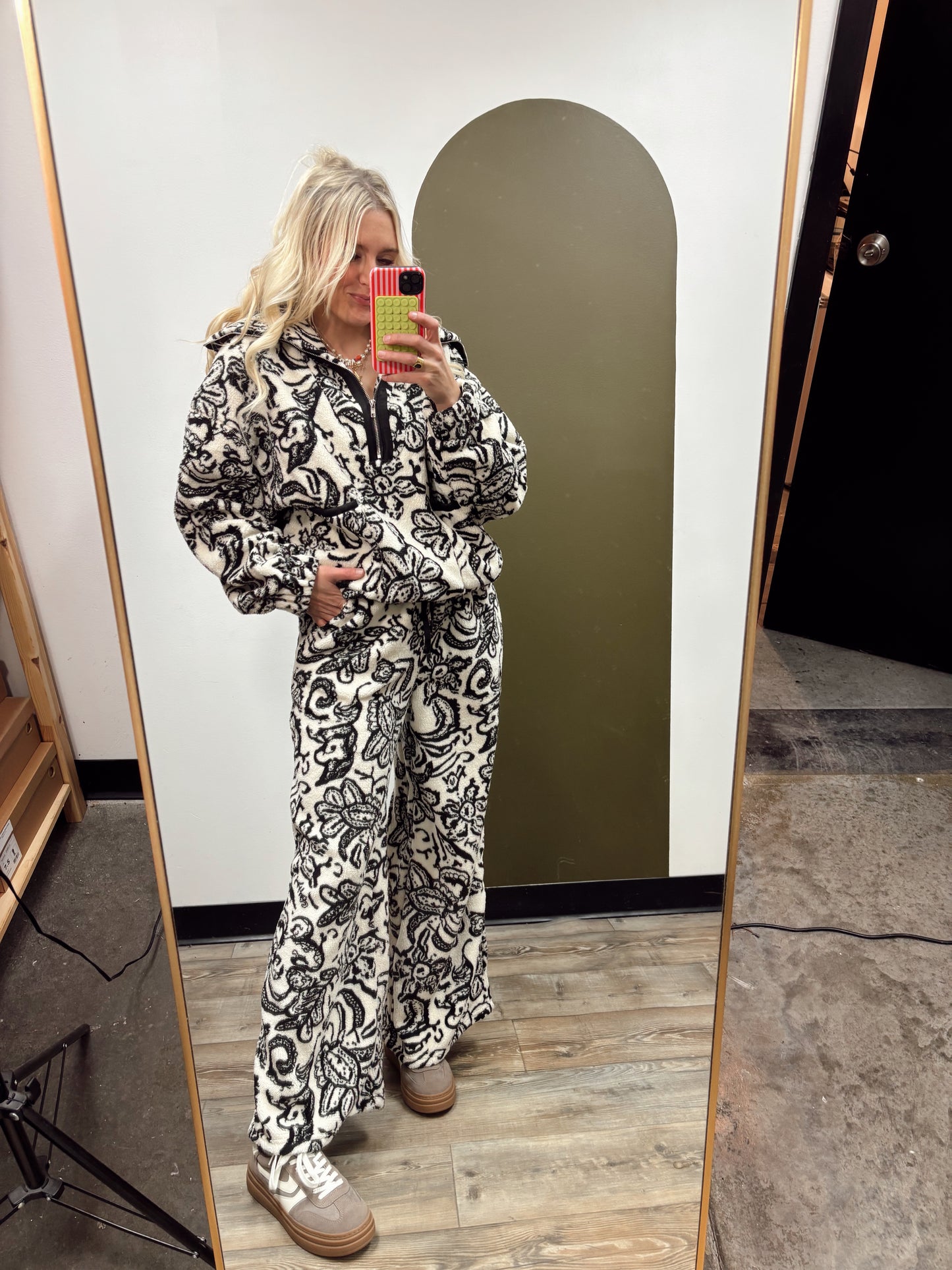 Paisley And Floral Pant