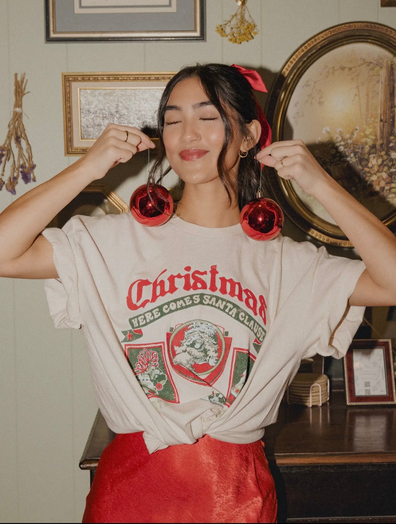 Christmas Patch Thrift Tee