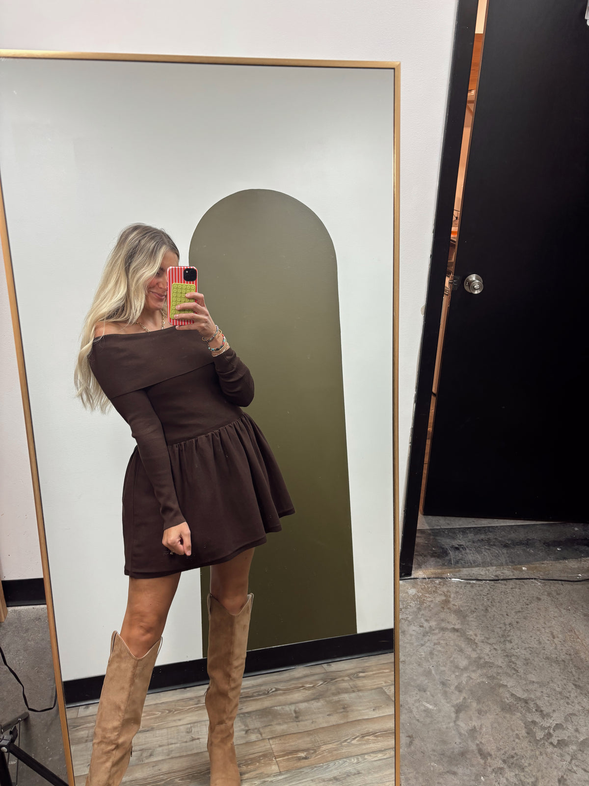 Stephany Off Shoulder Dress (Brown)