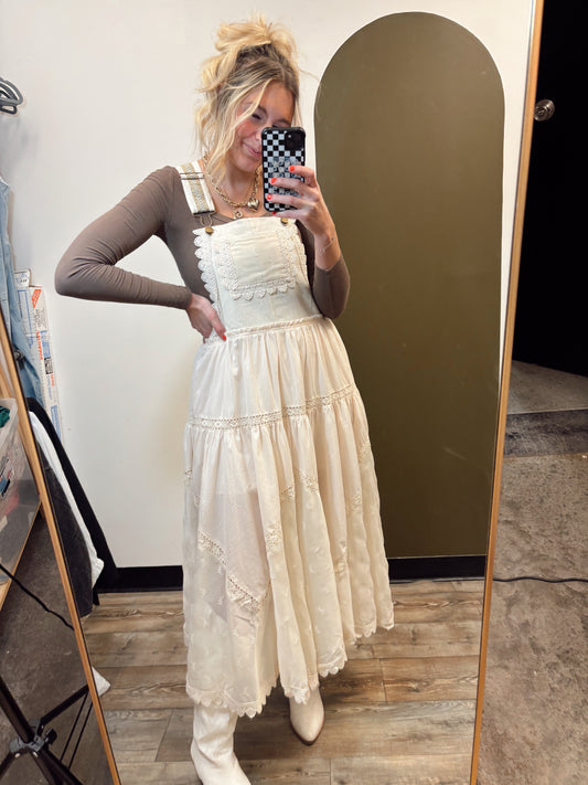 SoCal Lace Detail Maxi