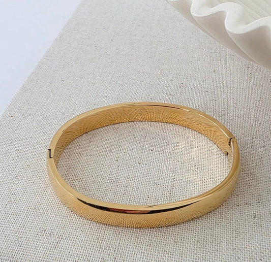 Endless Everyday Bangle