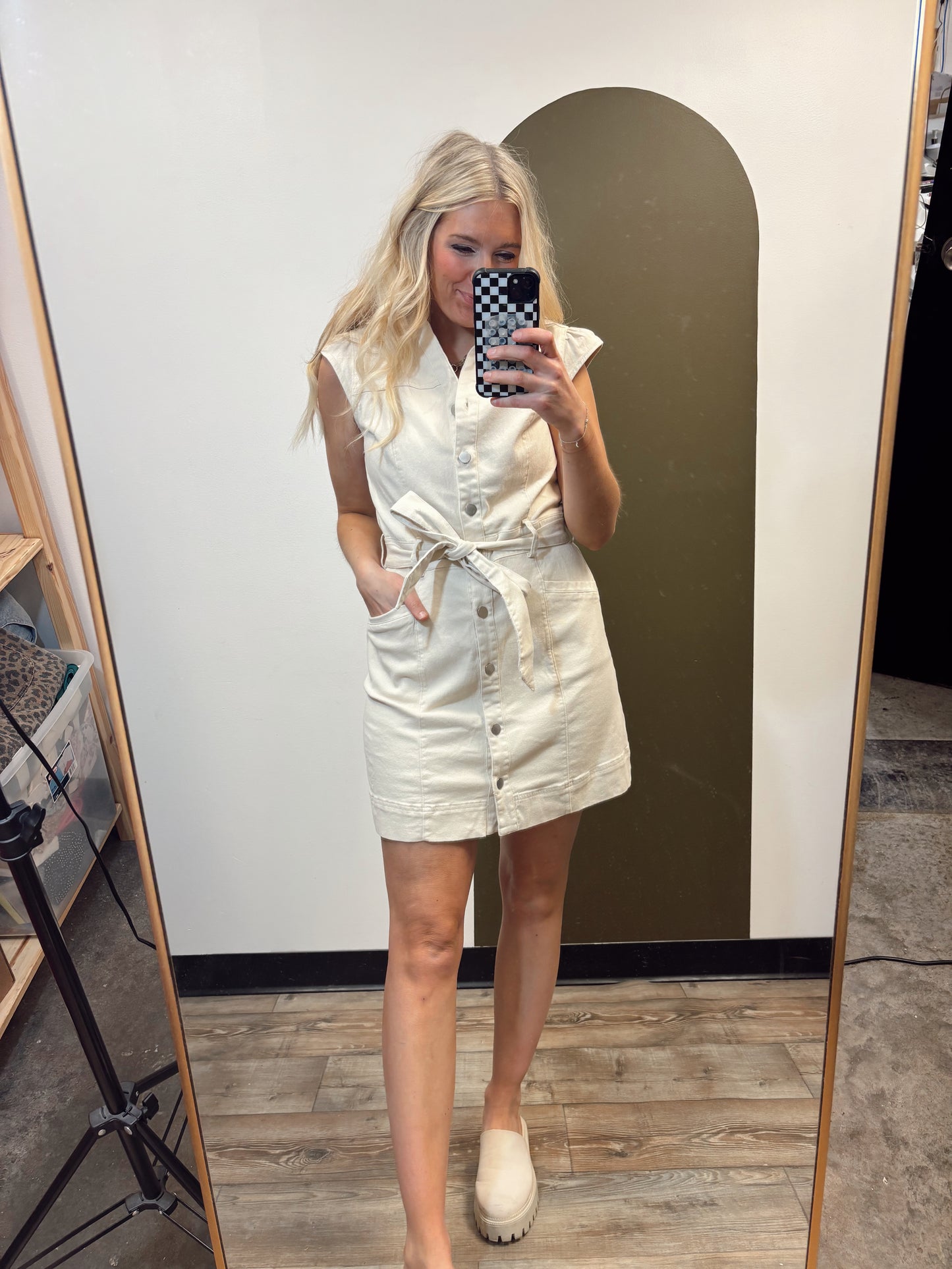 Kathleen Button Dress (Sand)