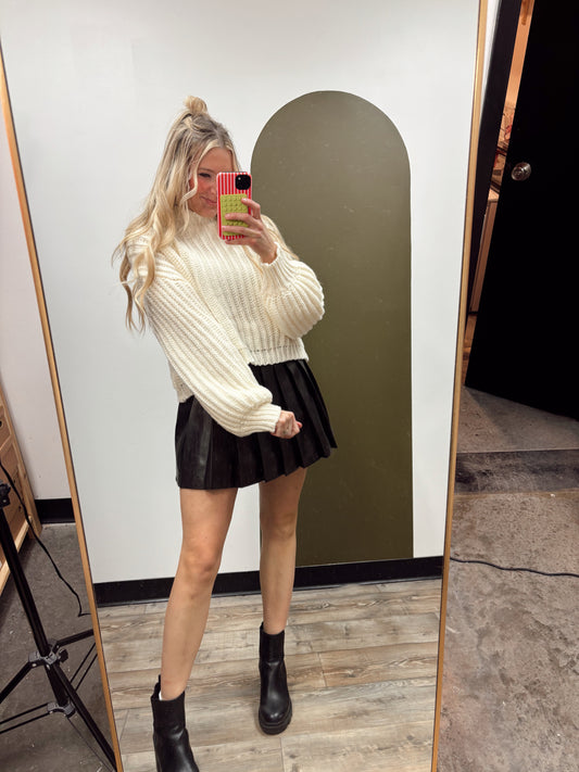 Complete The Look Sweater (Cream)