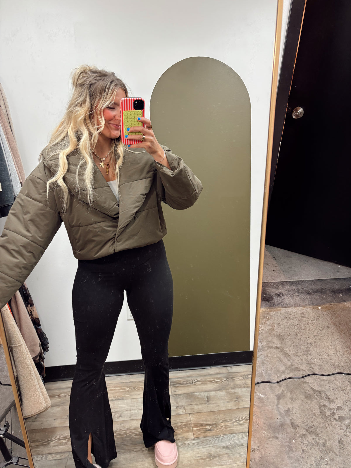 Chloe Puffer Jacket (Olive)