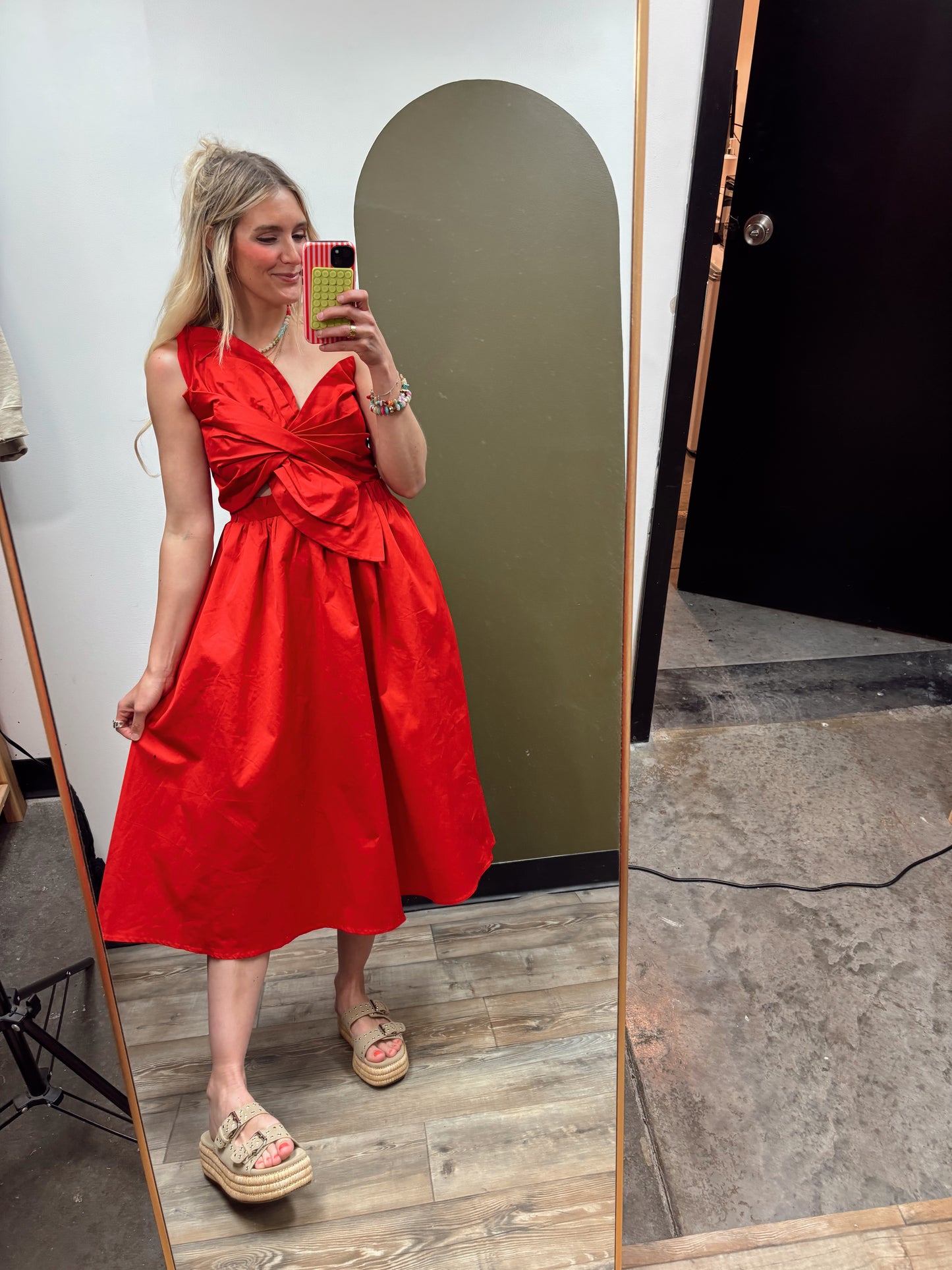 Katrina Bow Midi Dress (Red)
