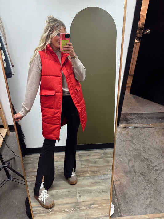 Arrowhead Long Puffer Vest (Red)
