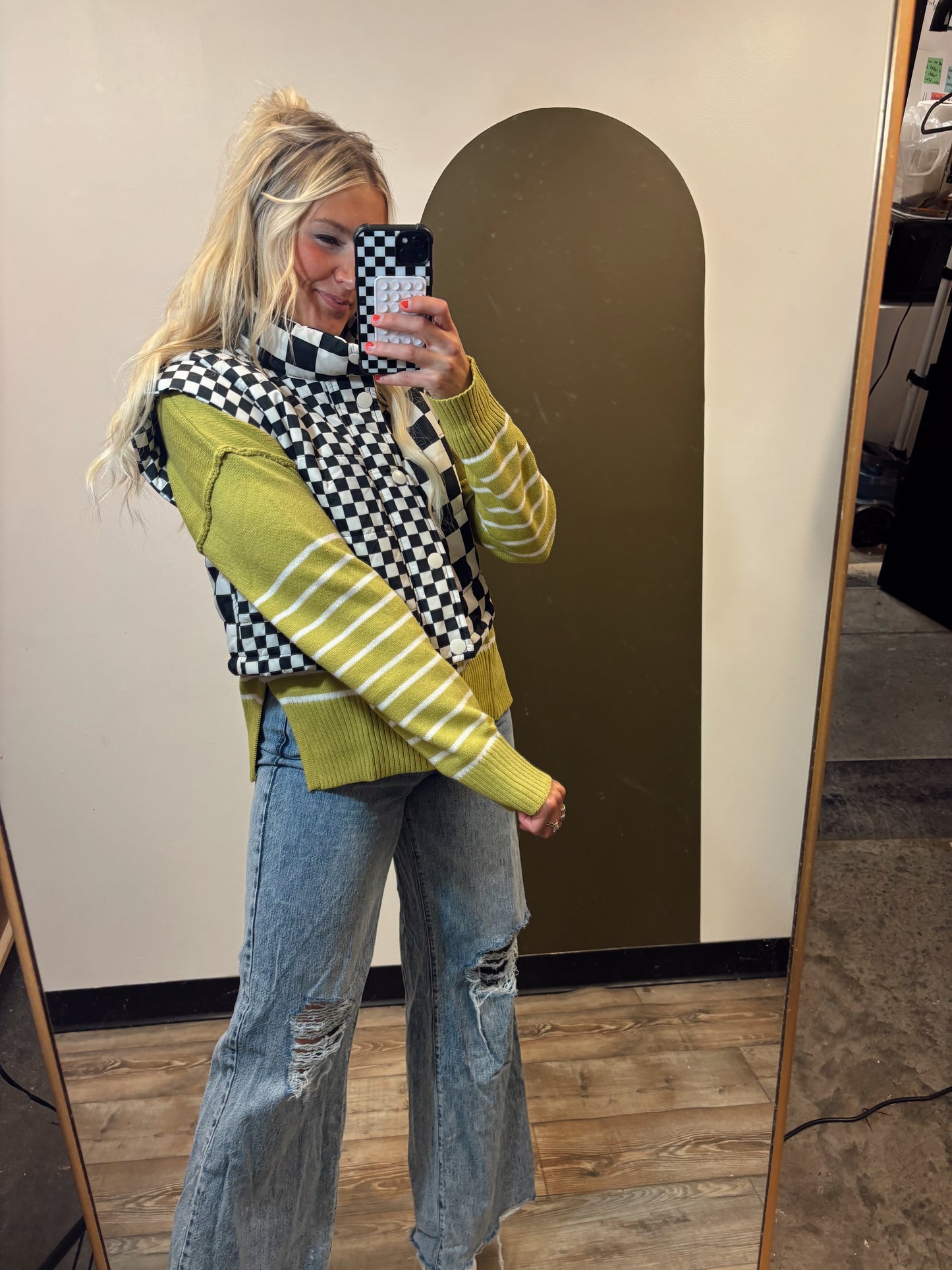 Arya Checkered Vest (B&W)