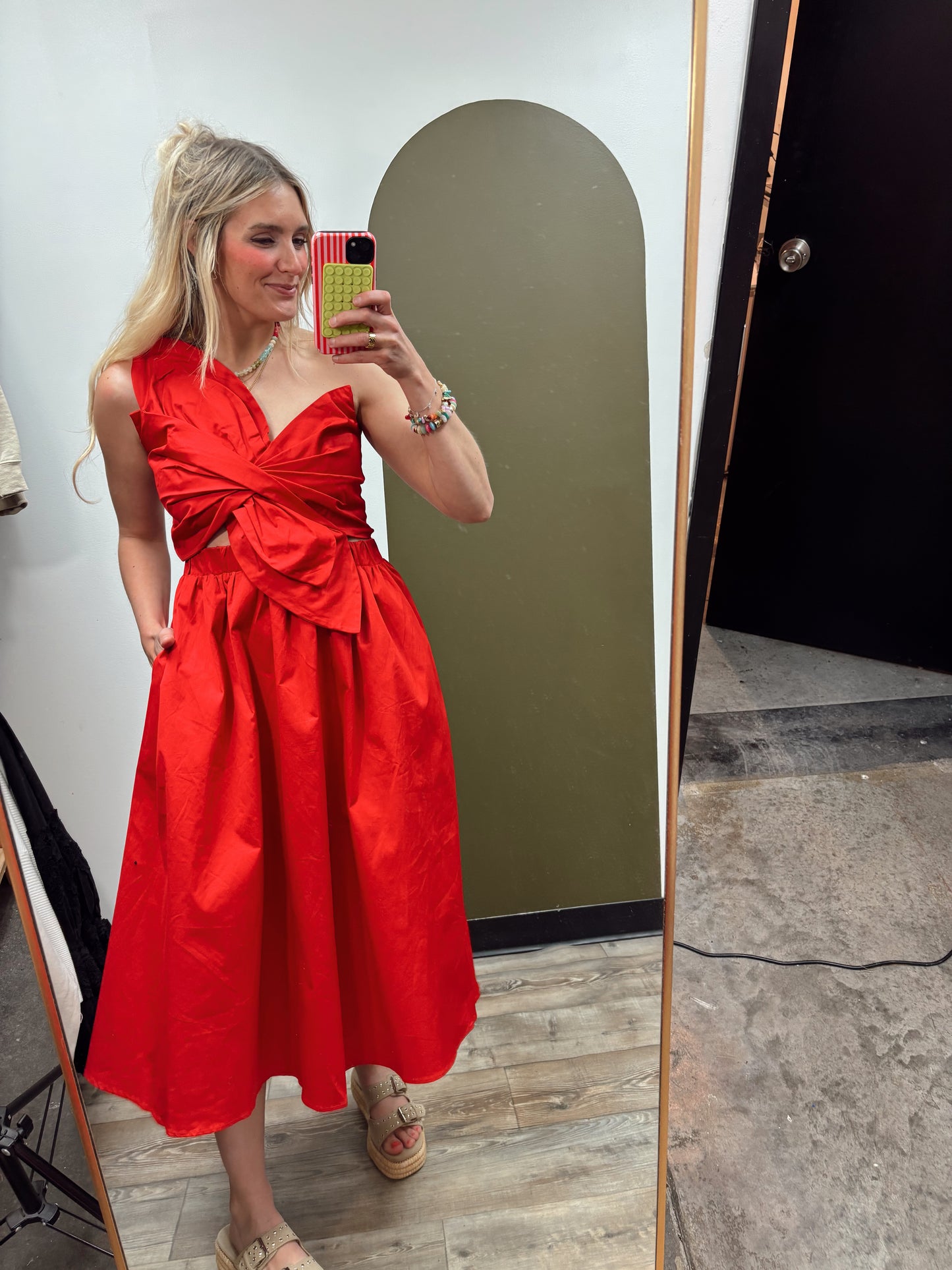 Katrina Bow Midi Dress (Red)