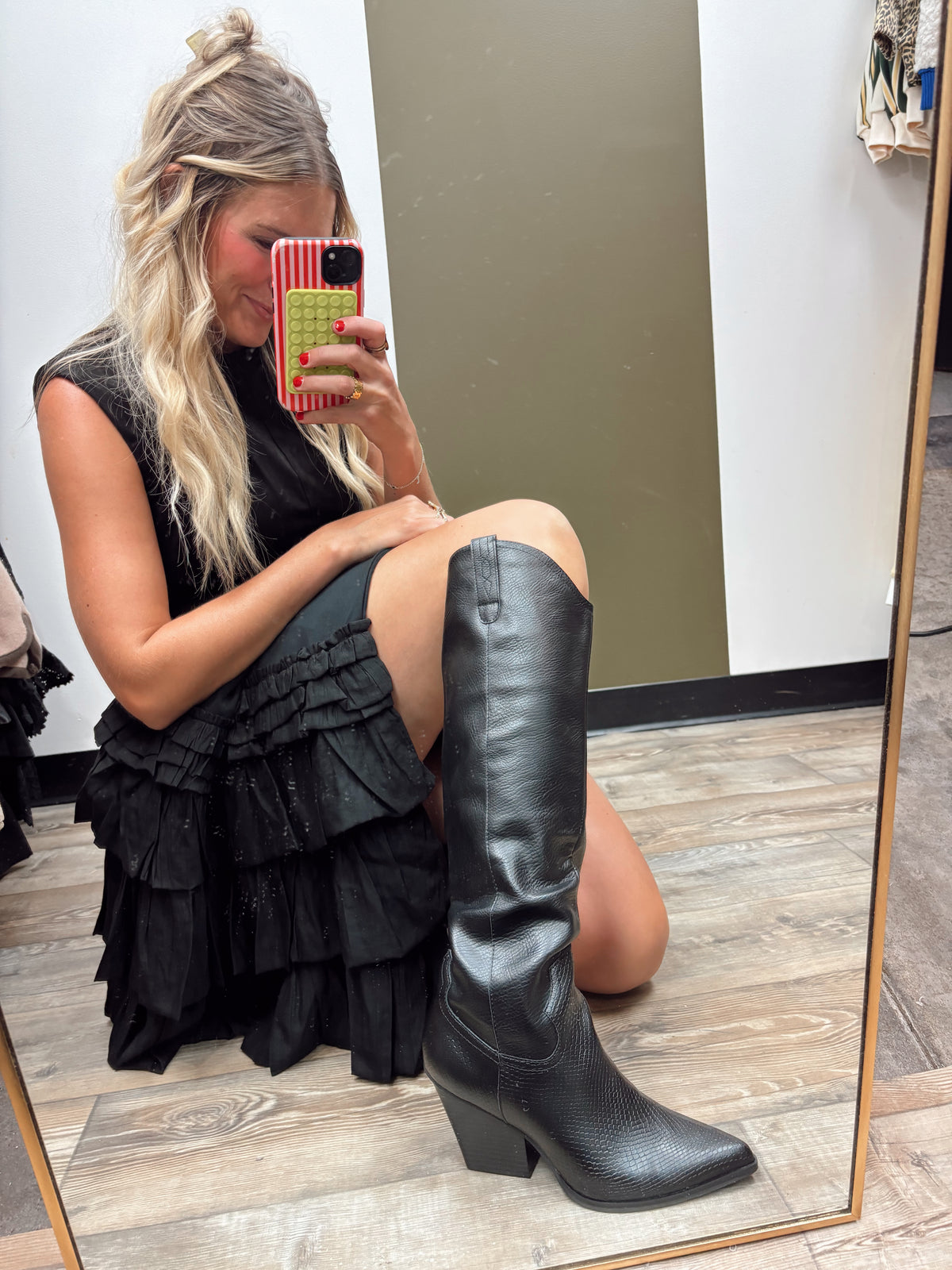 Barcelona Boot (Black Vegan Leather)