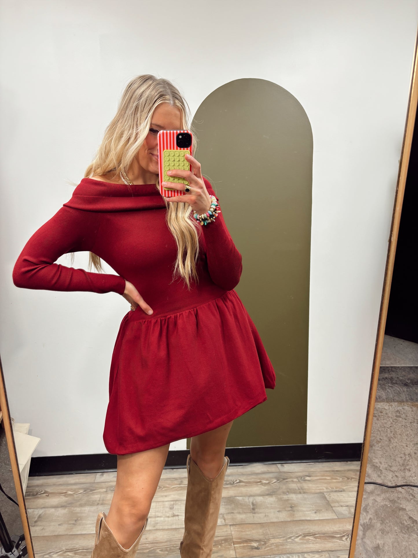 Stephanie Off Shoulder Dress (Crimson)