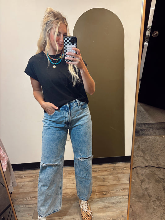 Lia Cuff Top (Black)