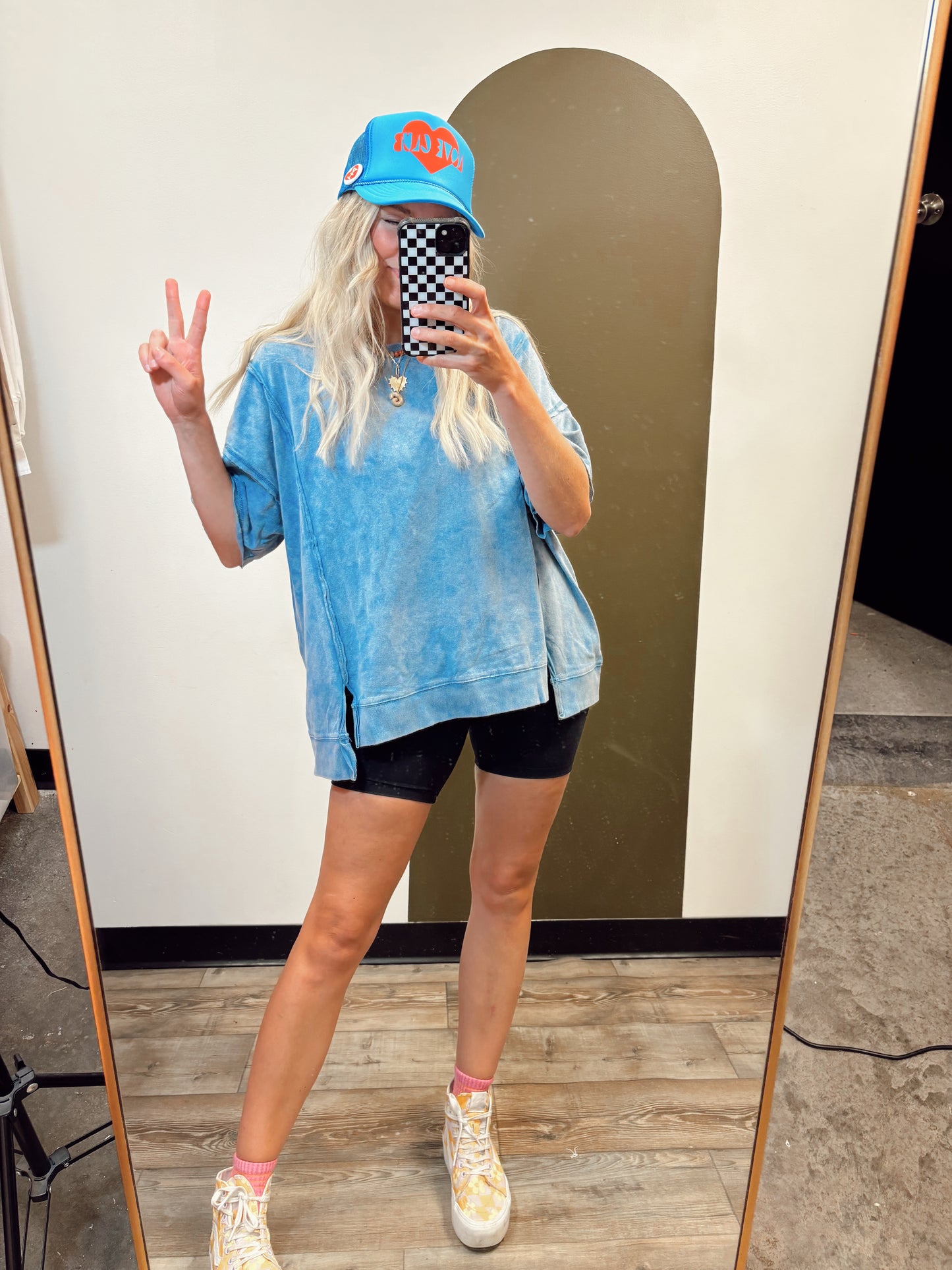 Perri Tee