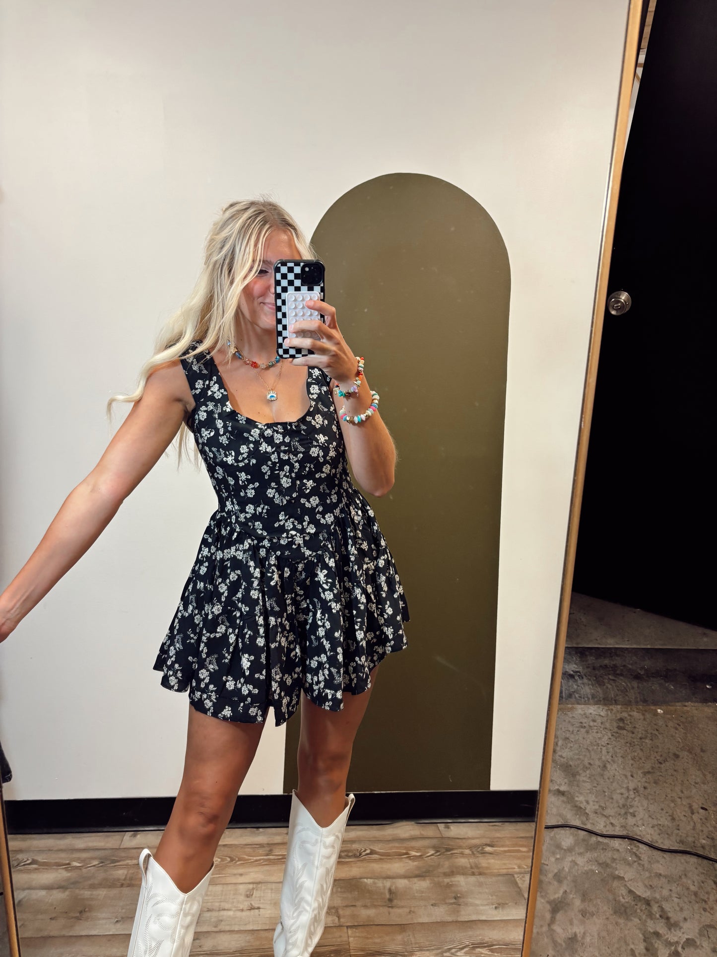 Lana Floral Romper (Black)