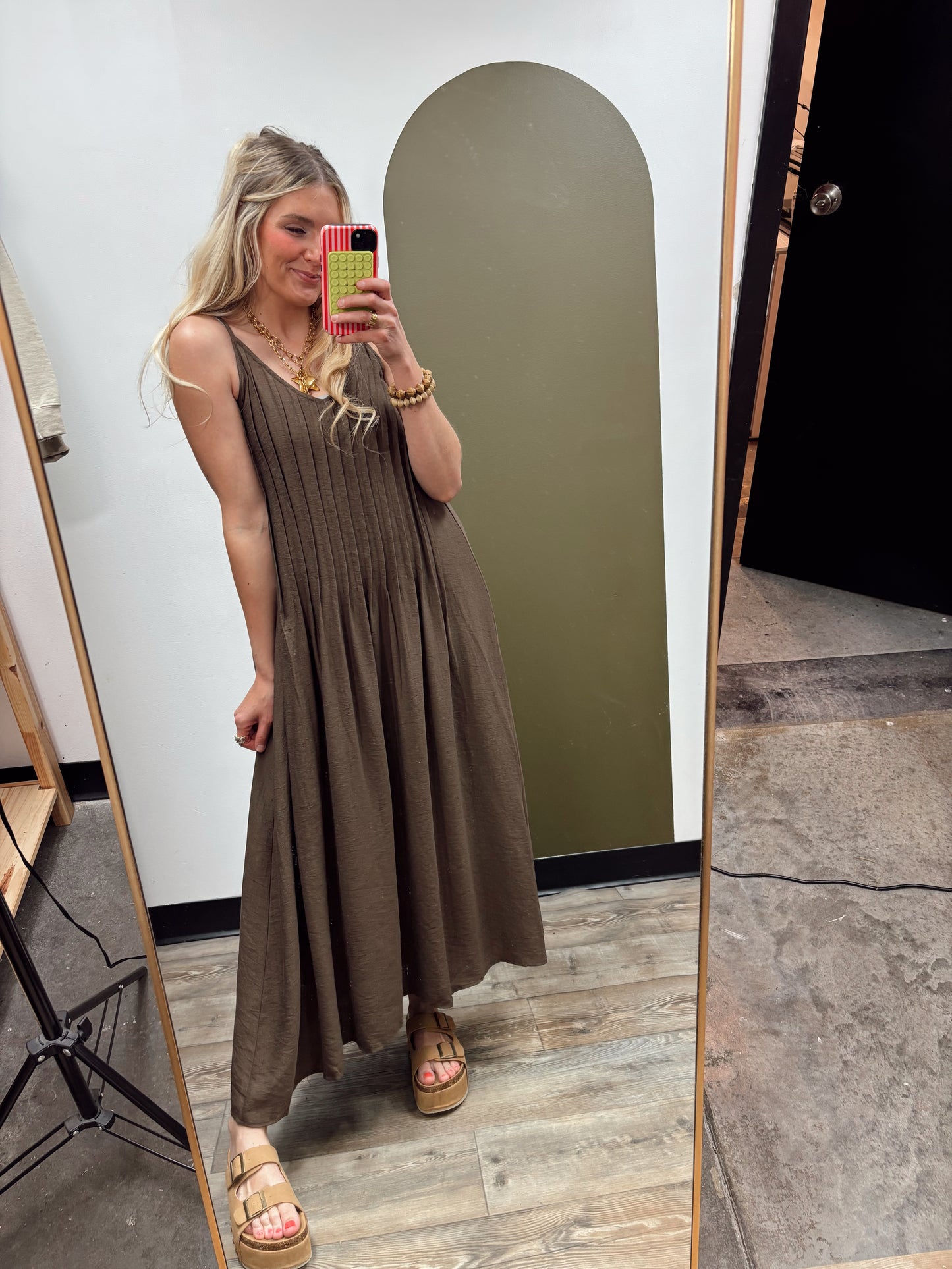 Sienna Maxi Dress (Brown)