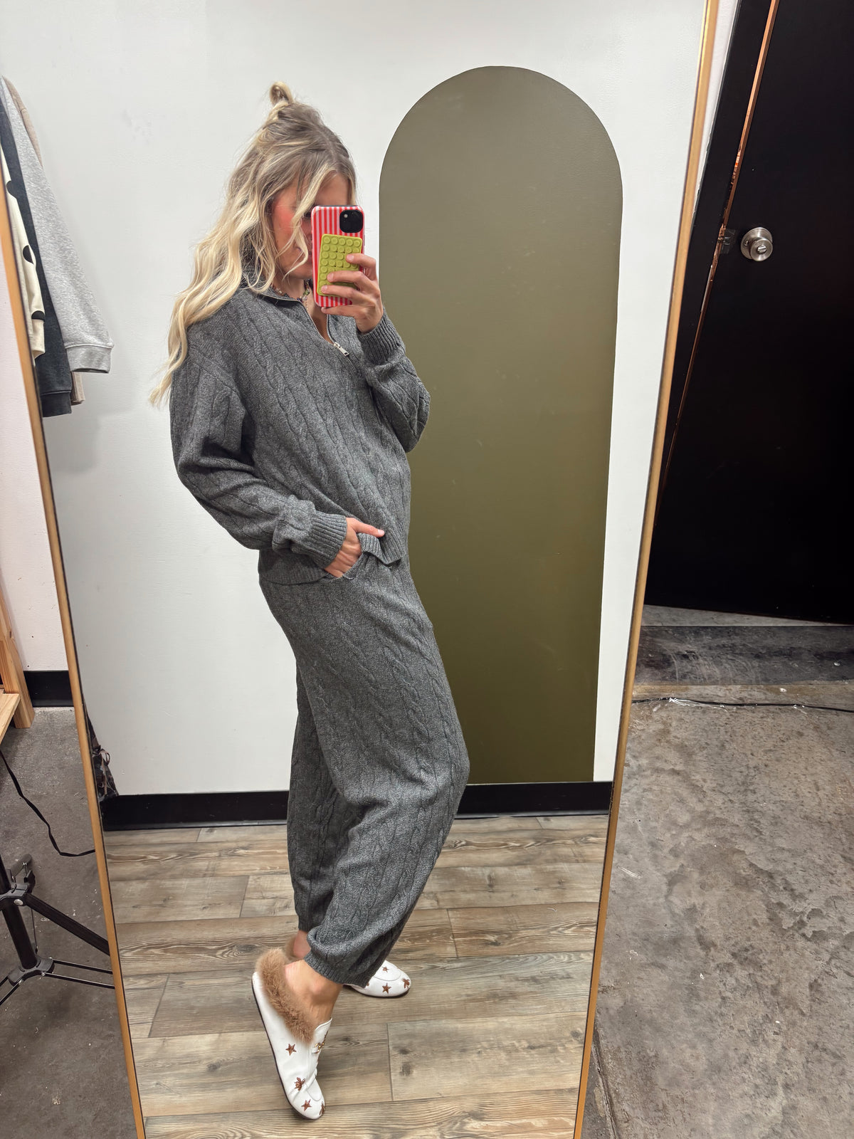 Fallon Cable Knit Jogger (Charcoal)