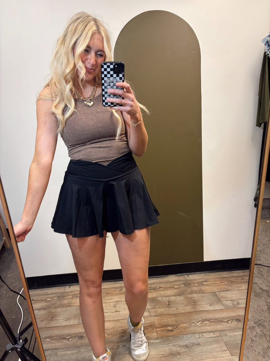 Go The Mile Skort (Black)
