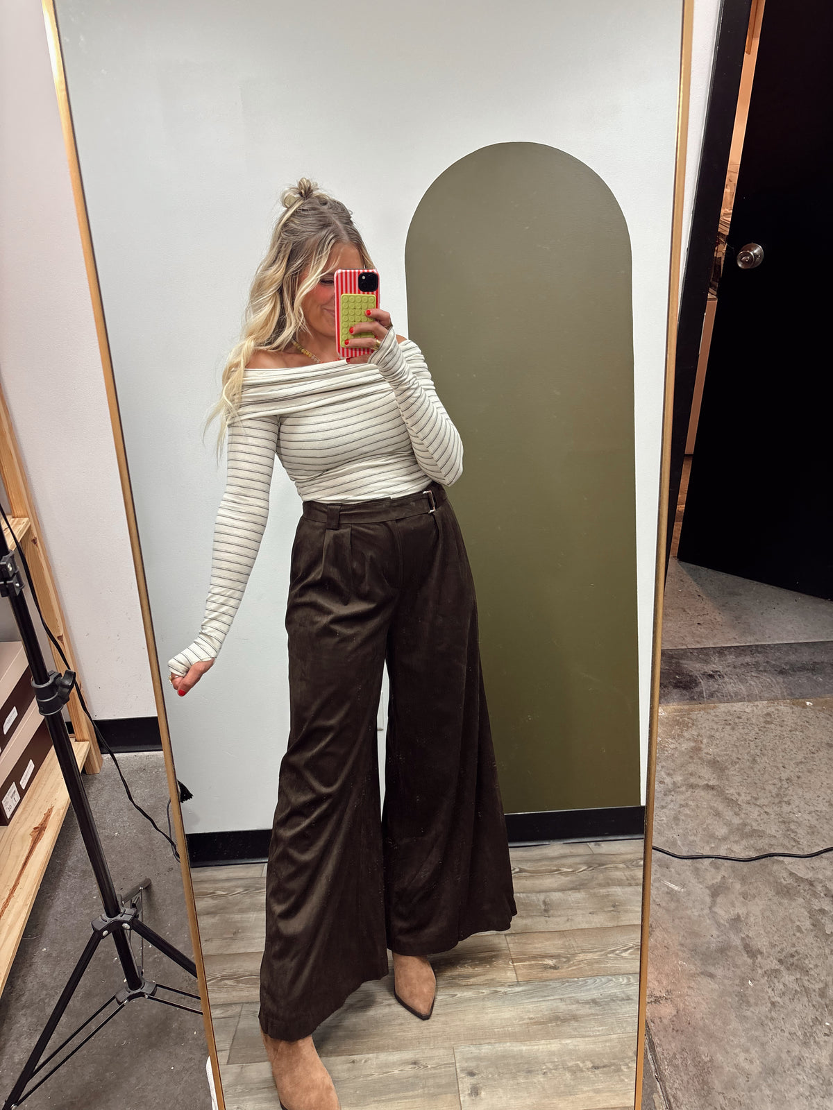 So Chic Wide Leg Pant (Chocolate)