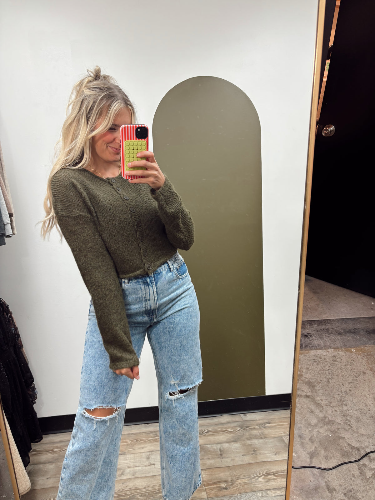 Scallop Fuzzy Button Cardigan (Olive)