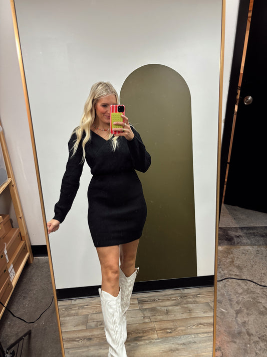 Noemi Sweater Dress (Black)