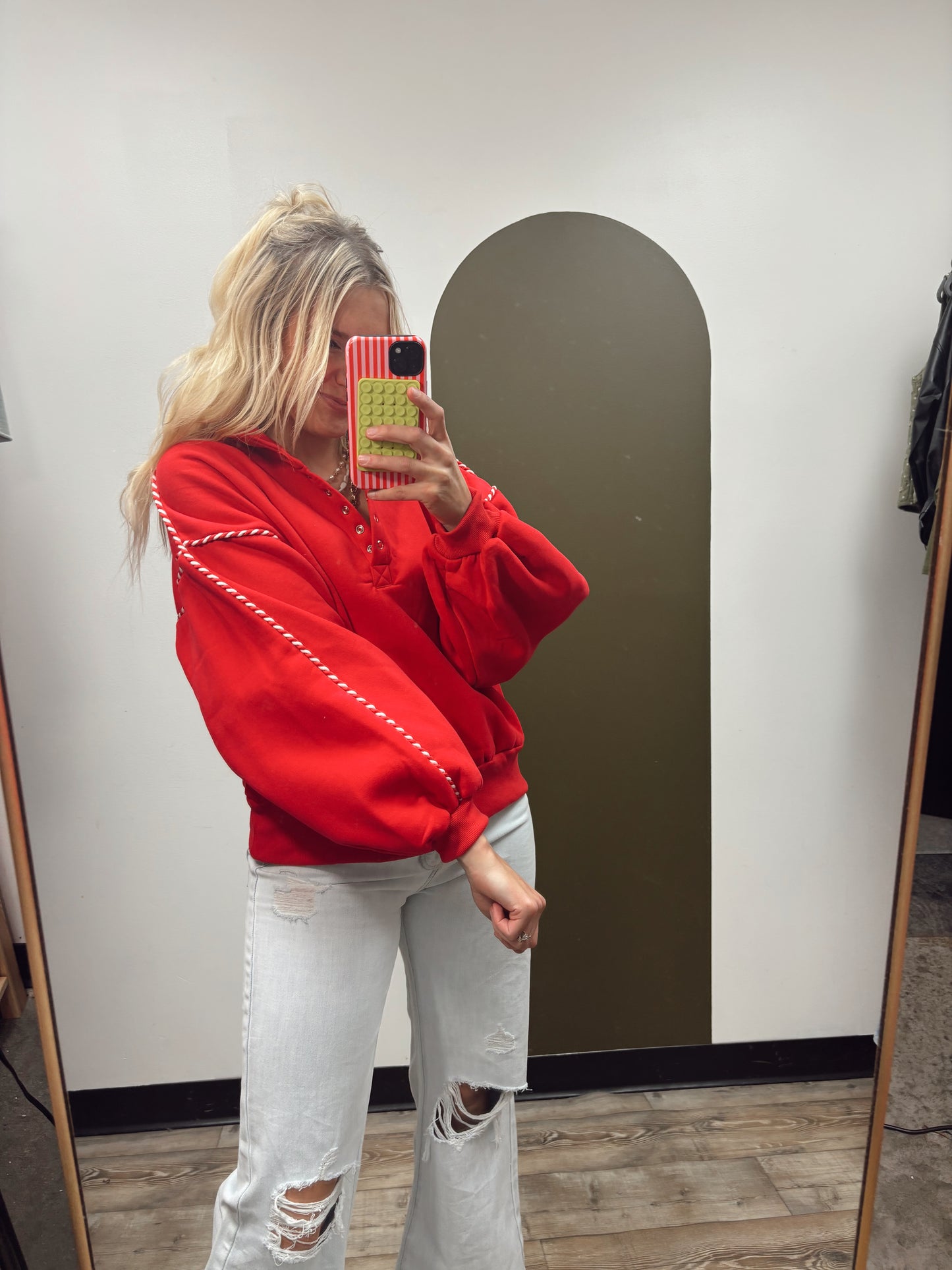 Alexa Contrast Piping Pullover (Red)