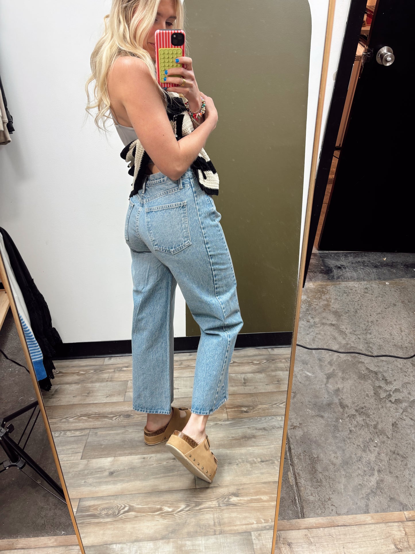 Twist Barrel Jean