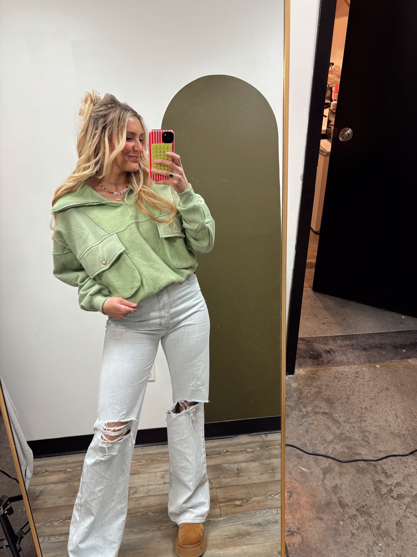 Carter Pullover (Green Tea)