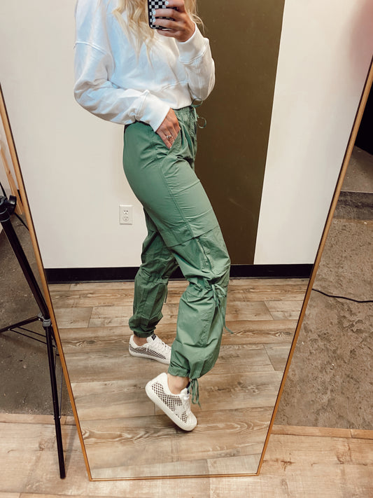 Mia Tie Jogger (Green)