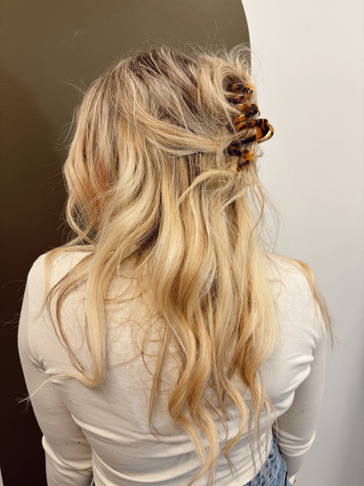 Willow Squiggle Claw Clip