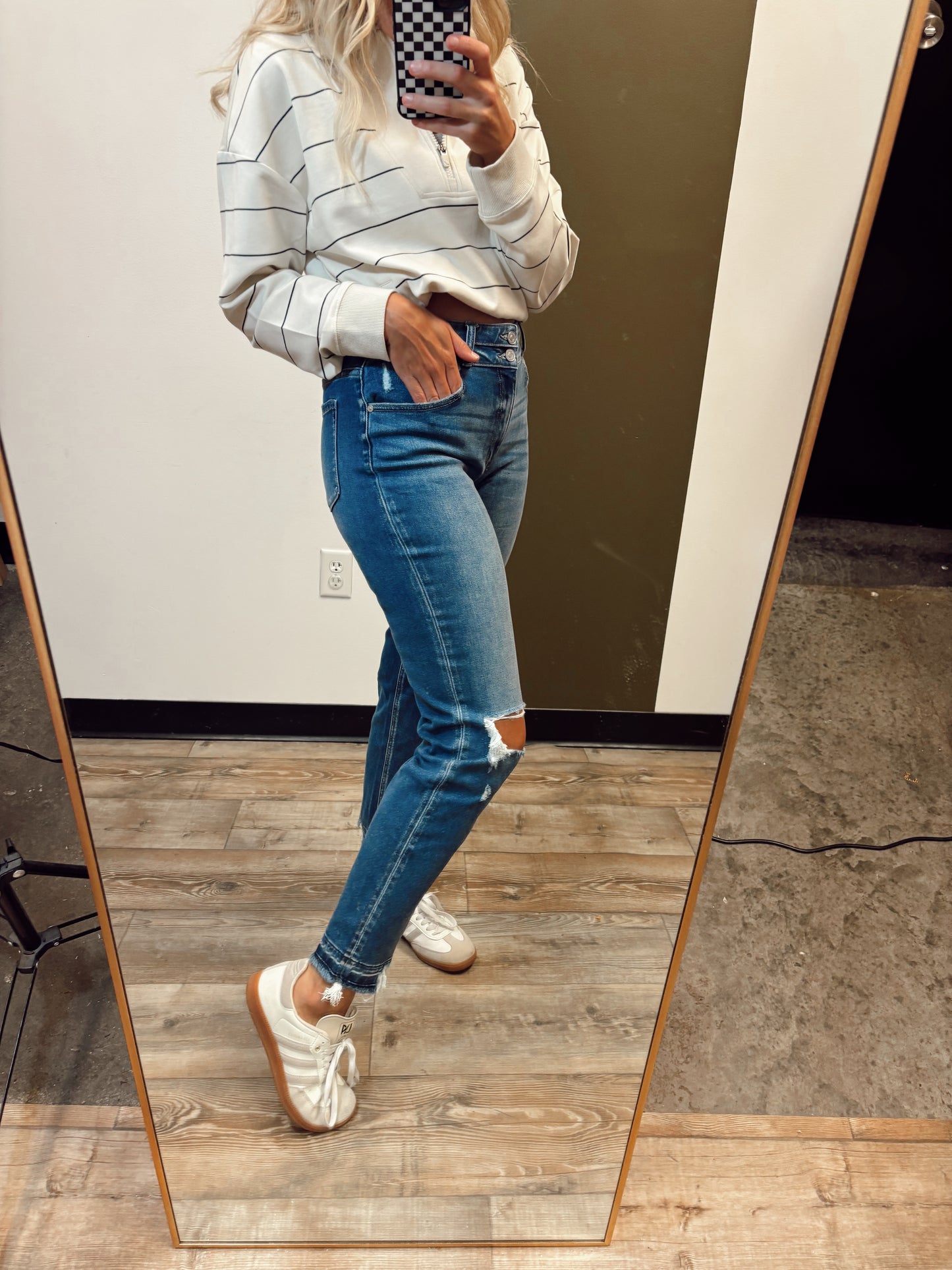 Rosa Slim Straight Jean