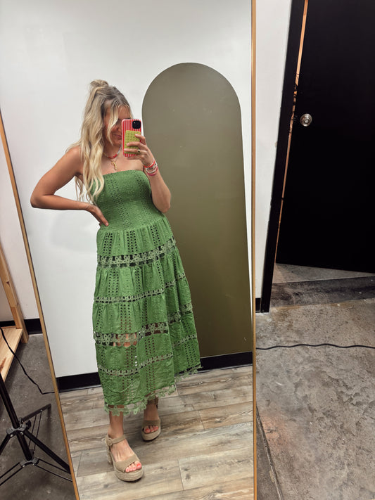 Vineyard Eyelet Dress (Green)
