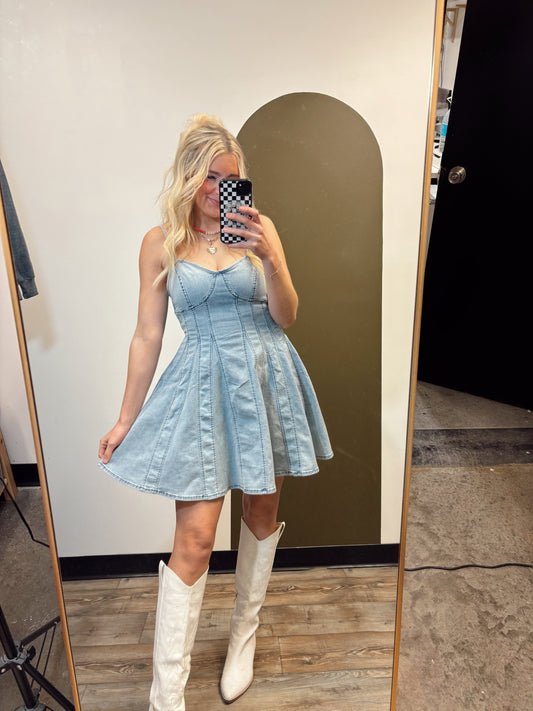 Carolina Denim Dress (Blue)